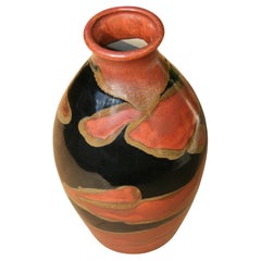 Vase en céramique moderniste émaillée japonaise