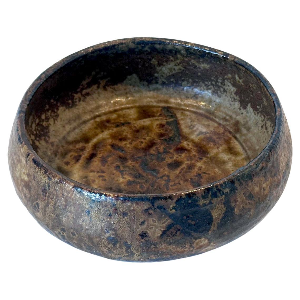 Cuenco Japonés de Gres Esmaltado de la Colección Ex-Musuem Kitaoji Rosanjin Glaseado en venta