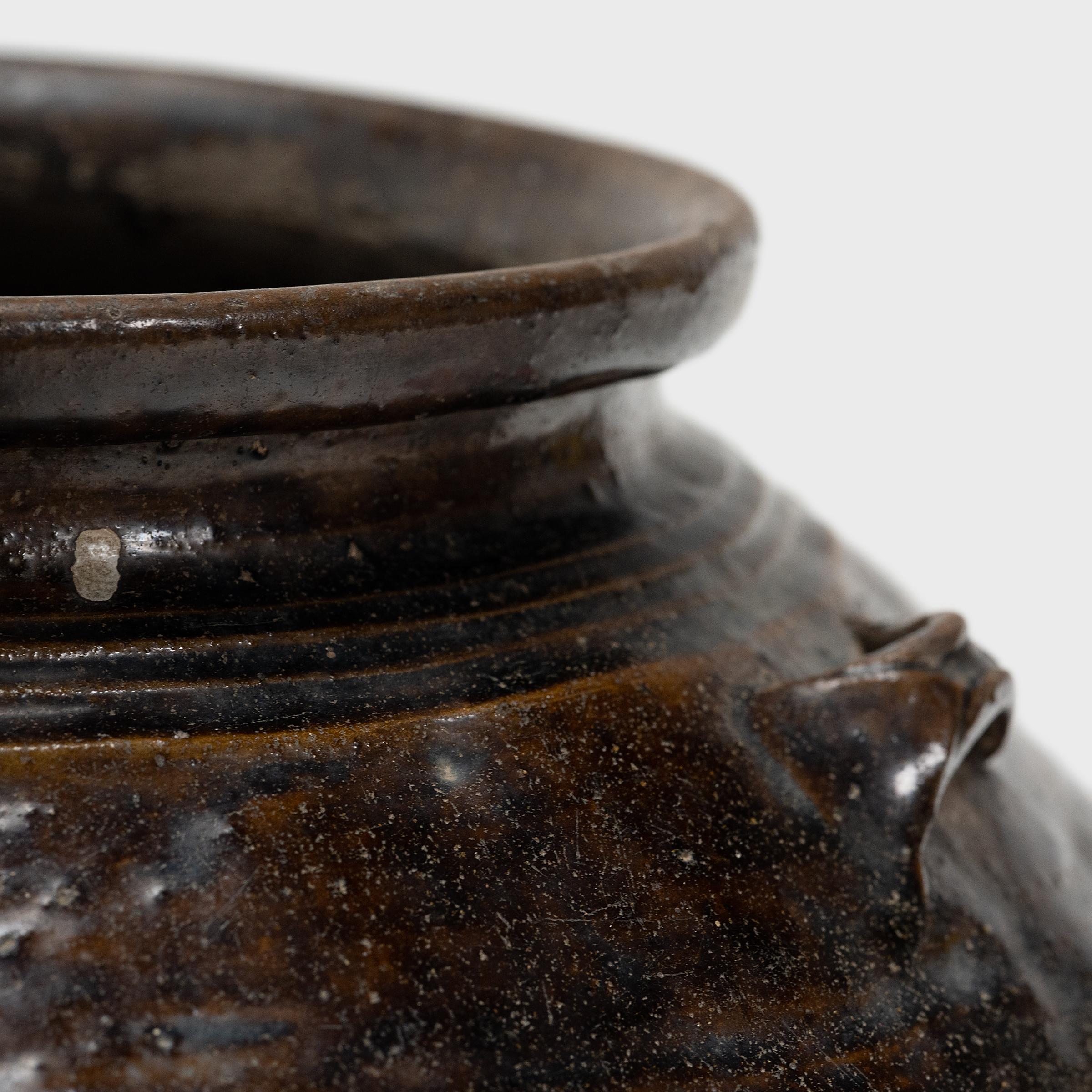 Japanese Glazed Tsubo Wine Jar, c. 1875 In Good Condition For Sale In Chicago, IL