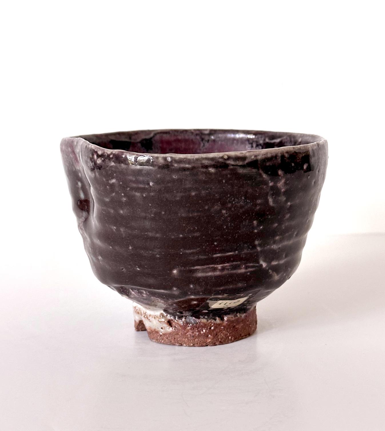 Japanese Gohon Glazed Tea Bowl Chawan Meiji Period Ex-Musuem In Good Condition For Sale In Atlanta, GA