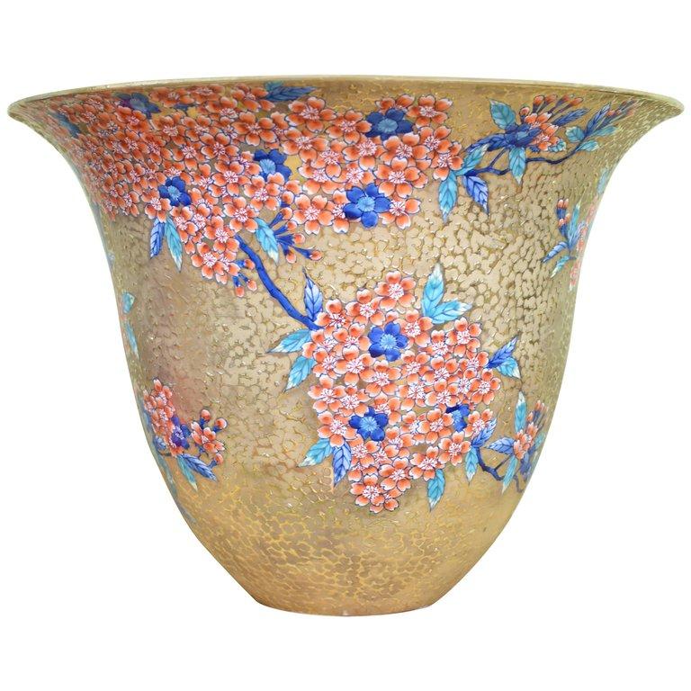 Hand-Painted Japanese Gold Green Red Porcelain Vase by Contemporary Master Artist For Sale