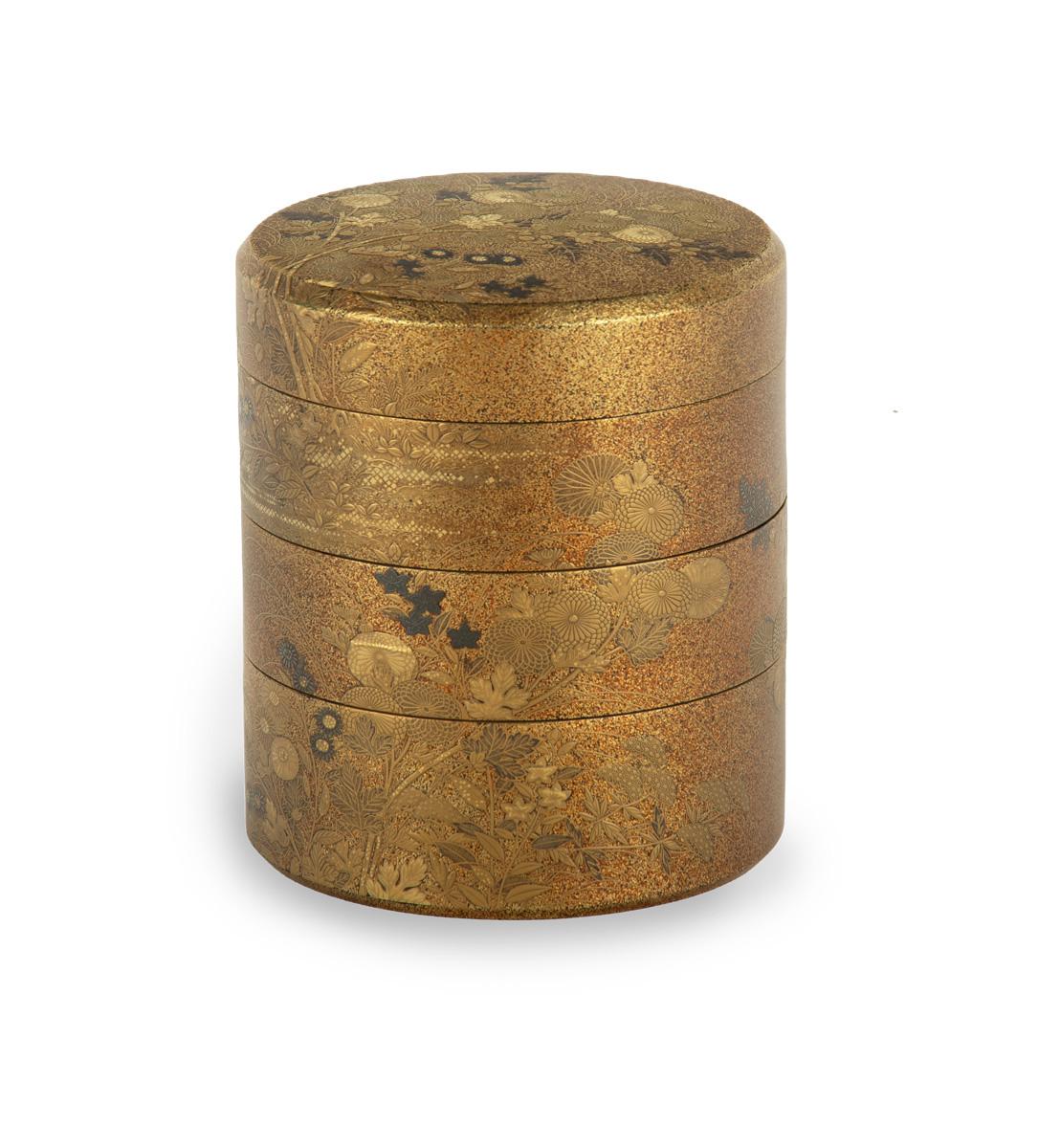 As part of our Japanese works of art collection we are delighted to offer this beautiful Meiji Period (1868-1912) gold lacquer stacking cosmetics box (Ju- Kobako) this delightful cylindrical lacquer box consists of three graduated compartments each