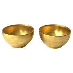 Japanese Gold Porcelain Bowls Takashimaya, Pair