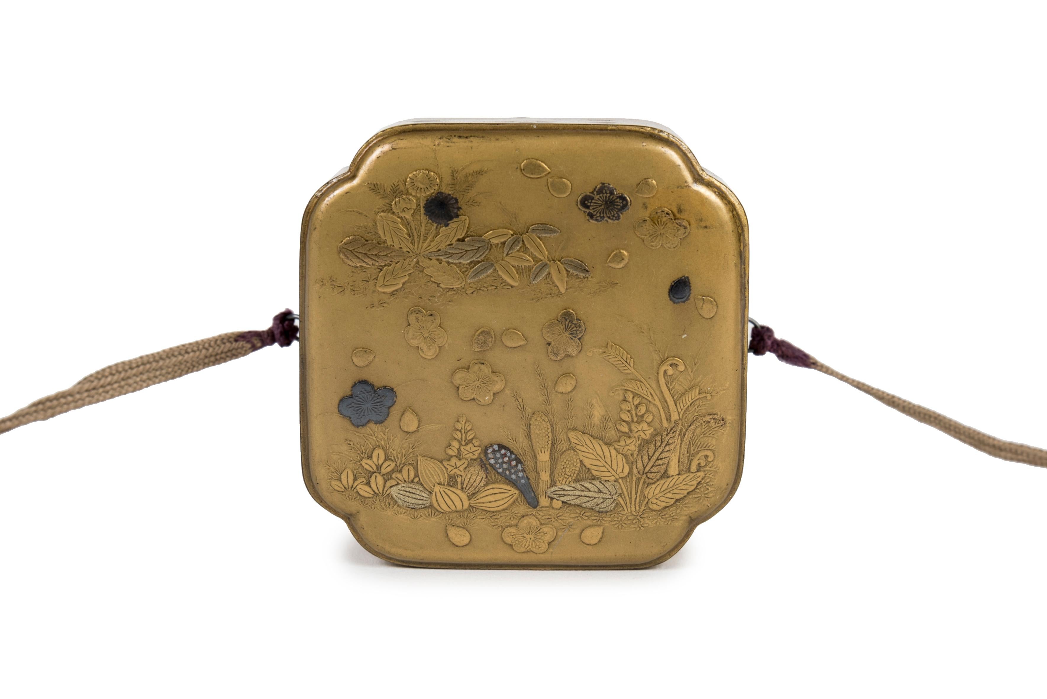 18th Century and Earlier Japanese golden kobako flowers Edo period 18th century For Sale