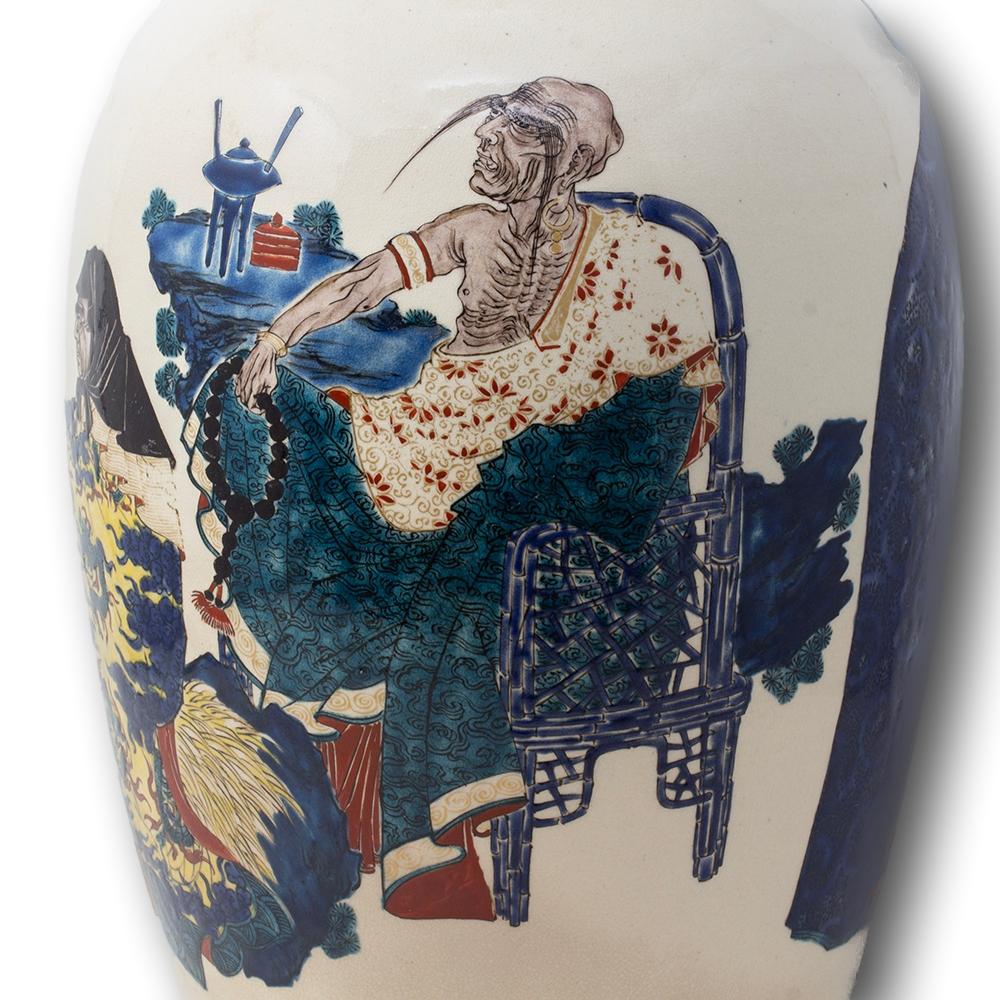 Vaso giapponese in Satsuma blu Gosu con figure Rakan, periodo Meiji in vendita 3