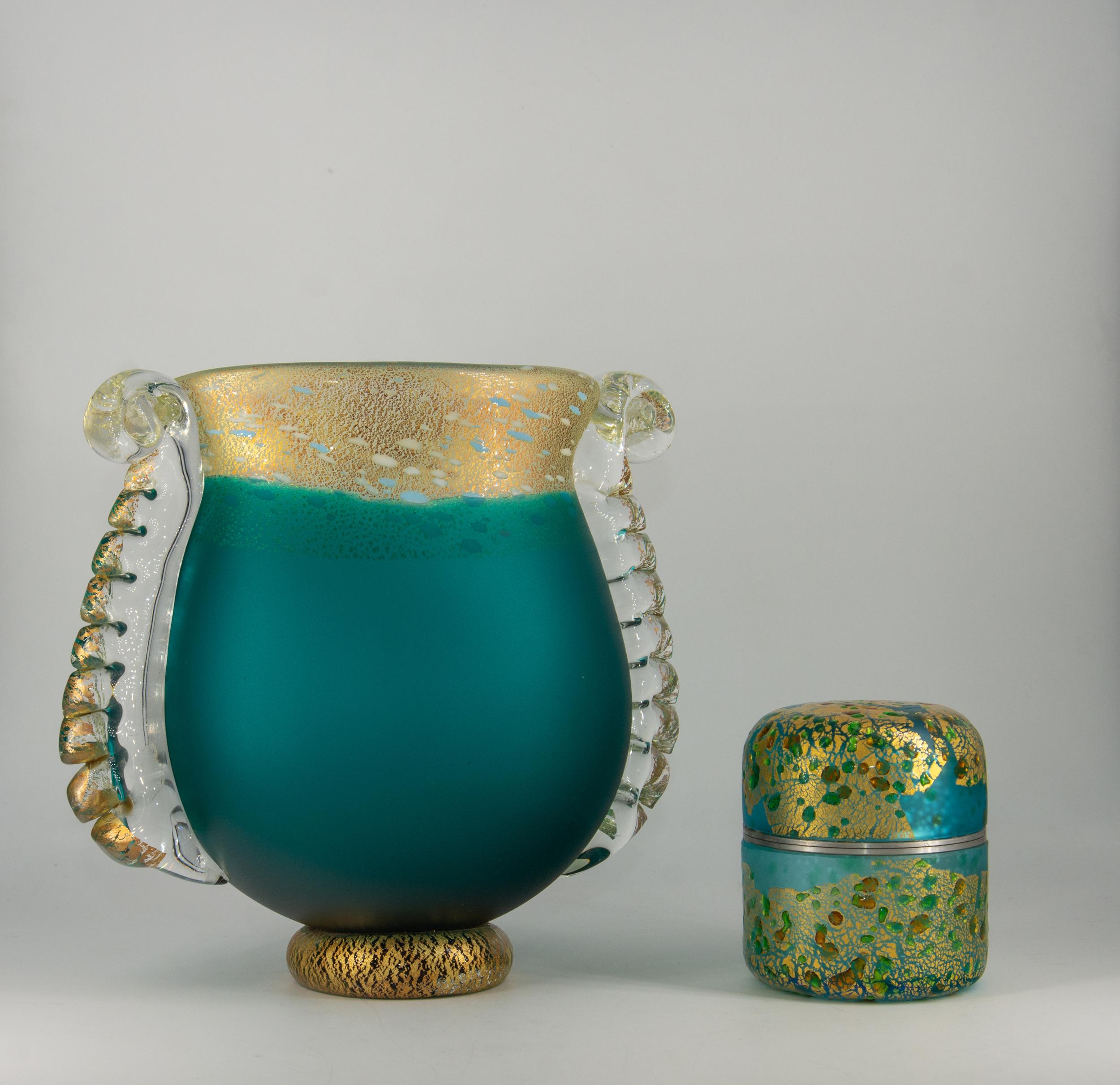 Japanische Vase aus grünem Kunstglas von Kuniaki Kuroki Heisei aus der Zeit von Kuniaki im Angebot 7