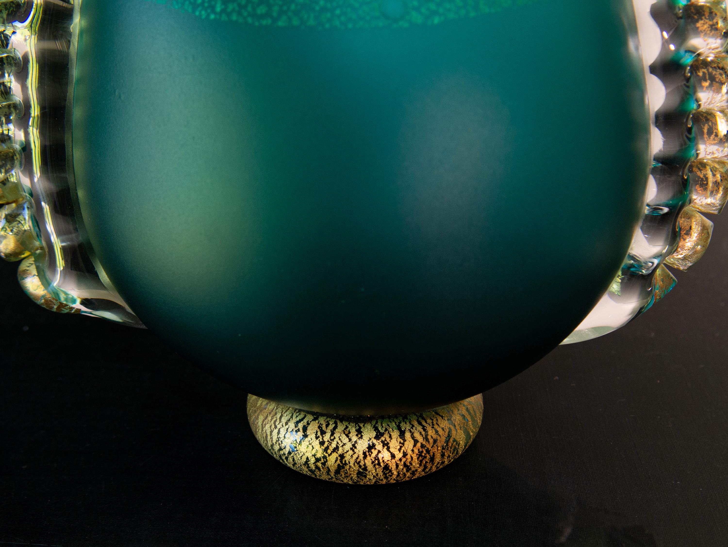 Japanische Vase aus grünem Kunstglas von Kuniaki Kuroki Heisei aus der Zeit von Kuniaki im Zustand „Gut“ im Angebot in Norwich, GB