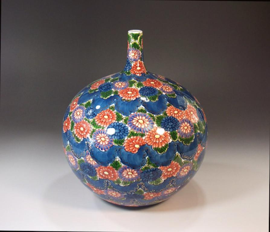 Japanese Green Blue Porcelain Vase by Contemporary Master Artist For Sale 1
