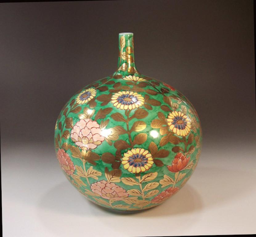 Japanese Green Blue Porcelain Vase by Contemporary Master Artist For Sale 2