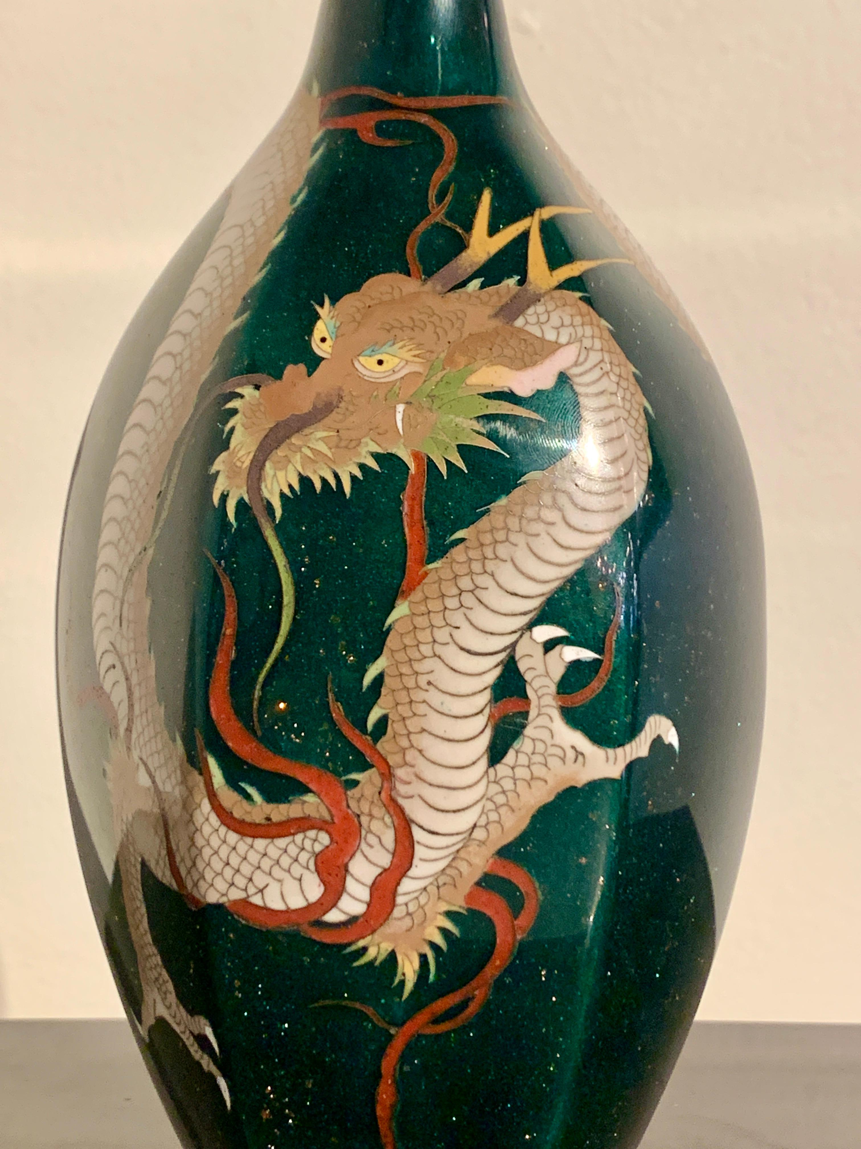 Japanese Green Cloisonne Dragon Vase, Meiji Period, Early 20th Century, Japan 2