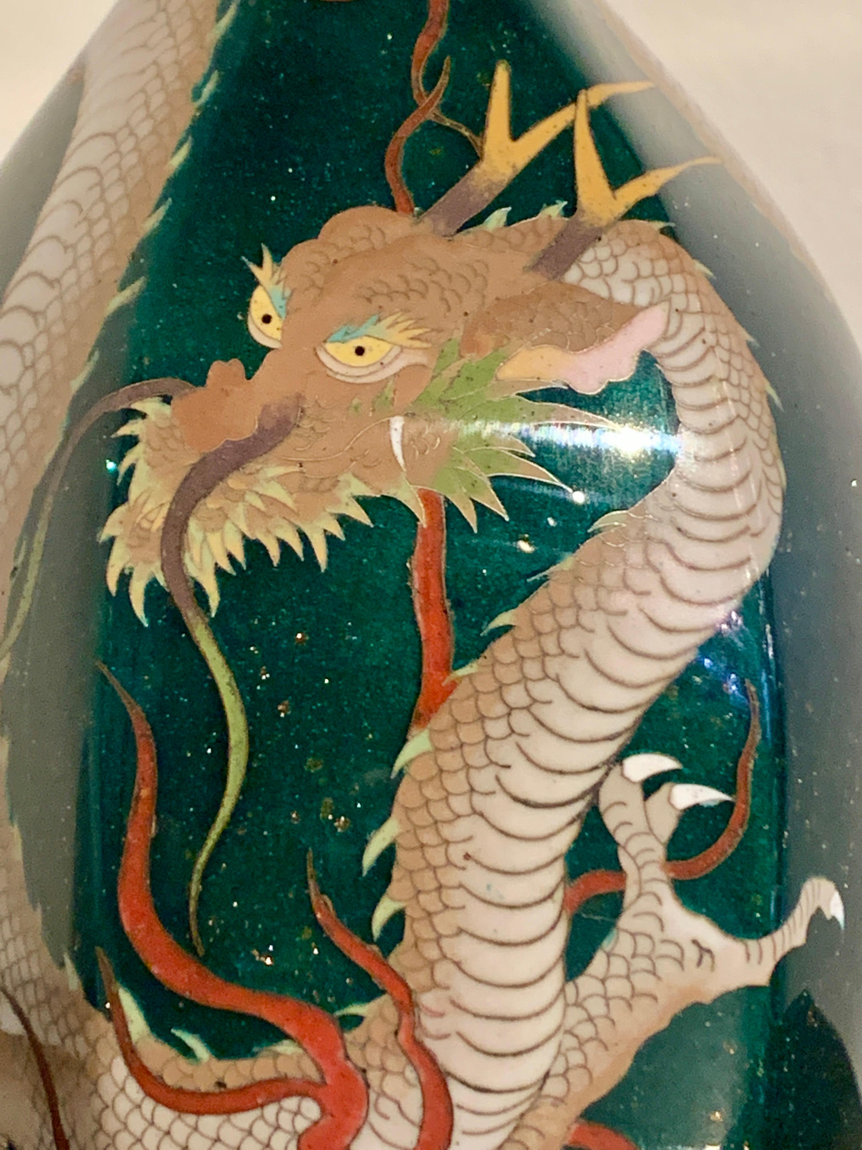Japanese Green Cloisonne Dragon Vase, Meiji Period, Early 20th Century, Japan 3