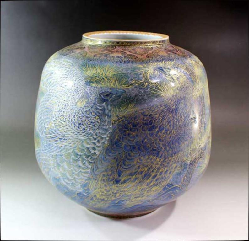 Hand-Painted Japanese Green Gold Blue Porcelain Vase by Contemporary Master Artist For Sale