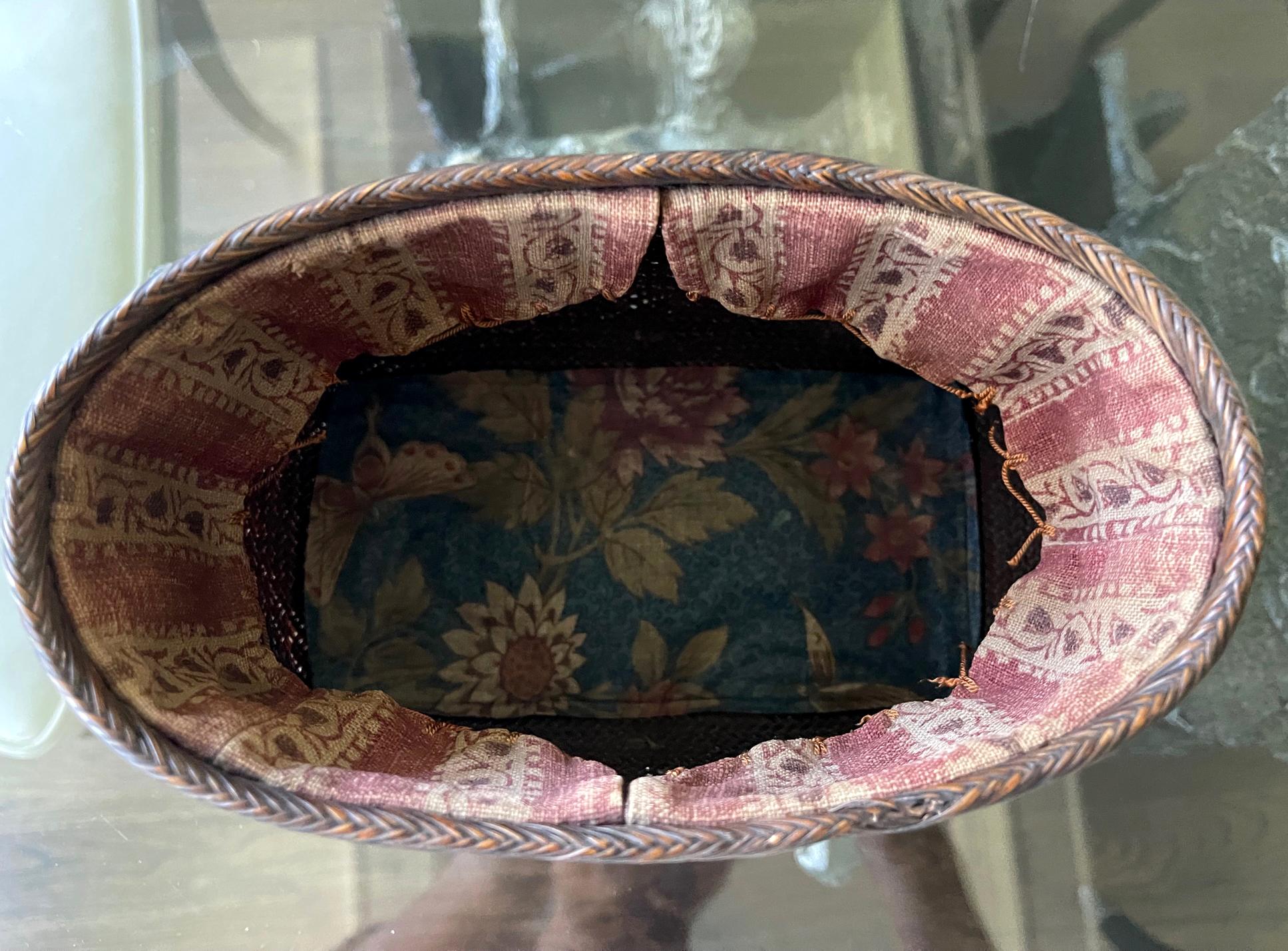 Early Japanese Hand Basket with Brocade Interior by Suzuki Gengensai For Sale 1