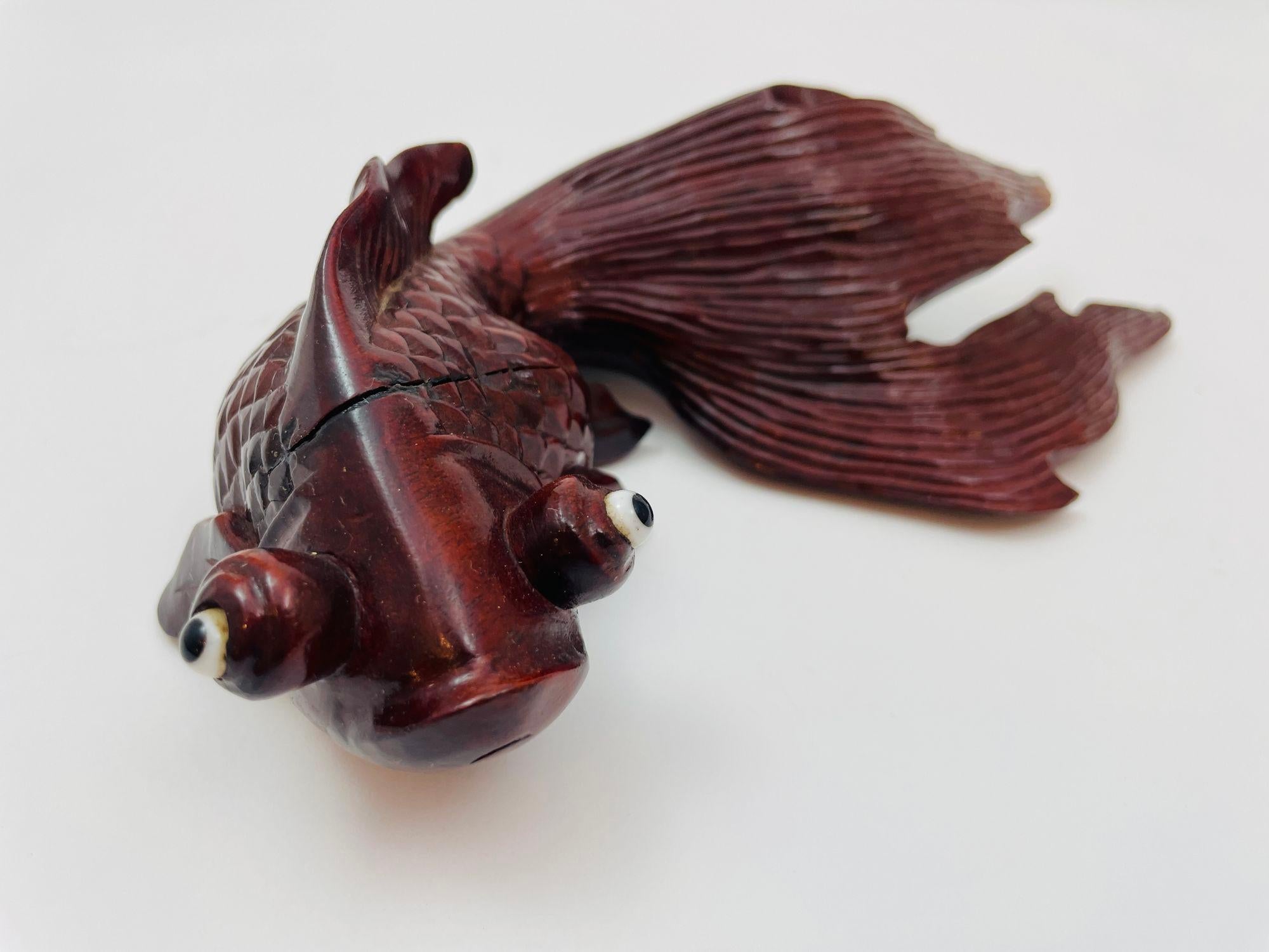 Japanese Hand Carved Wood Koi Fish Sculpture 1920 In Good Condition For Sale In North Hollywood, CA