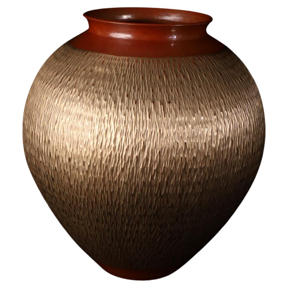 Japanese Hand-Hammered Copper Vase by Gyokusendō — Signed, with Original Tomobak