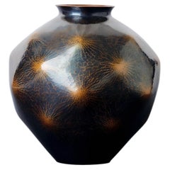 Vaso giapponese in rame martellato a mano di Gyokusendo, Tsuiki Copperware, Niigata