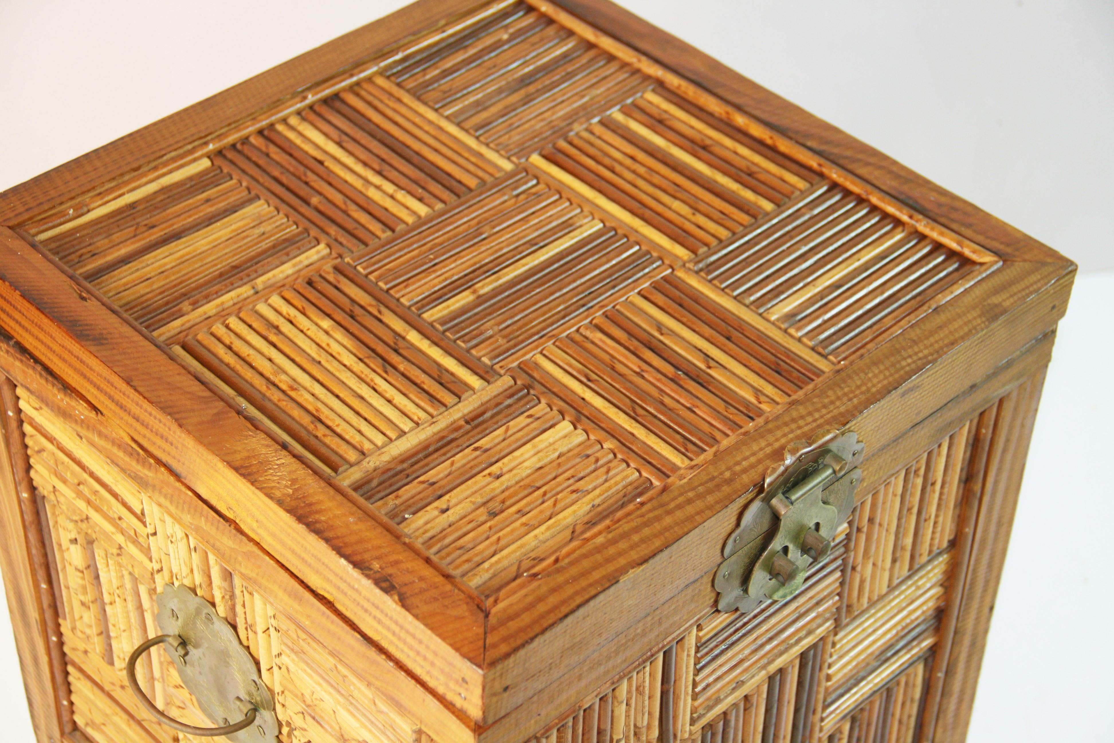 Japanese Hand Made Side Table/Storage Box For Sale 1