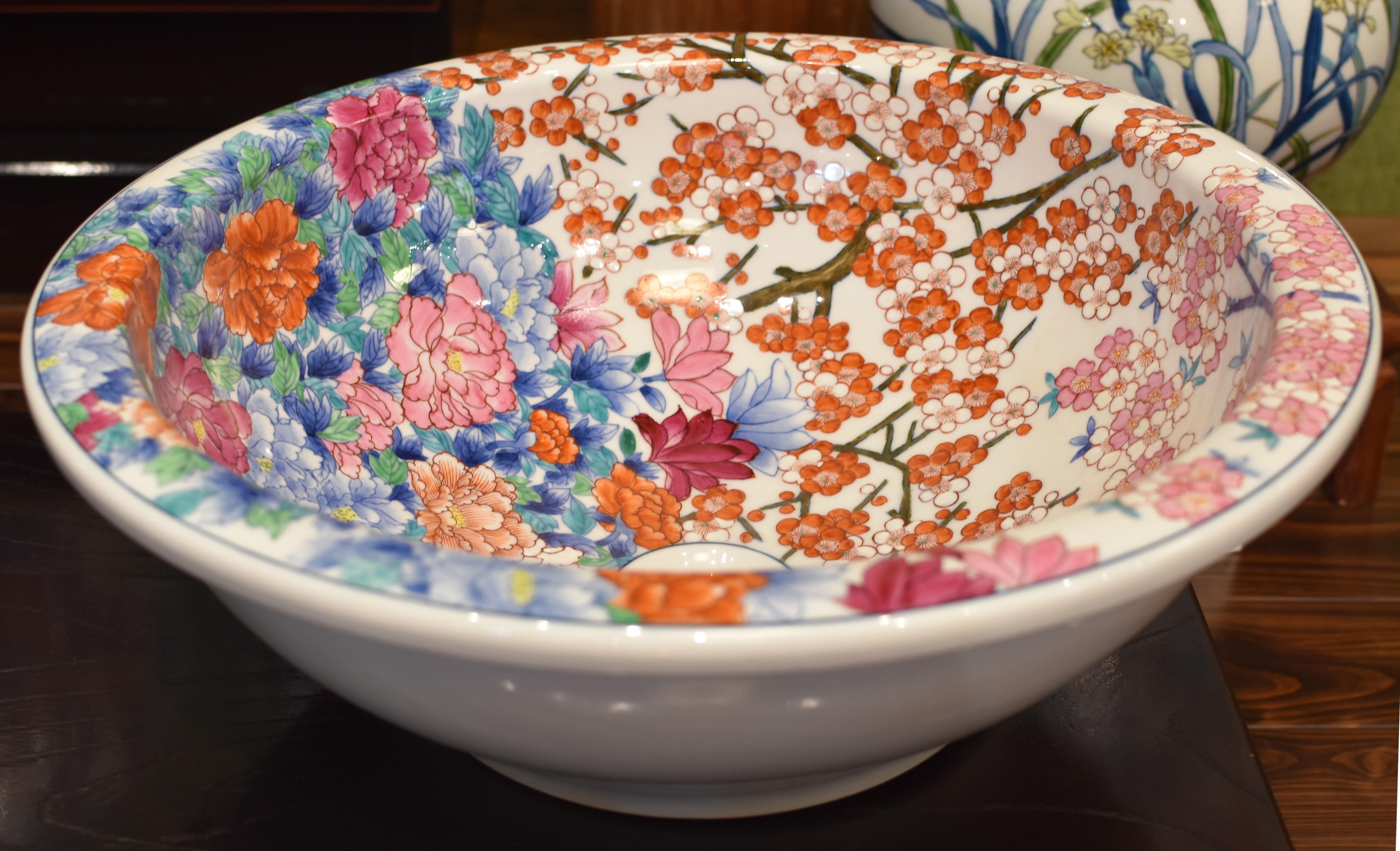 Japanese Hand-Painted Porcelain Washbasin by Contemporary Master Artist 5