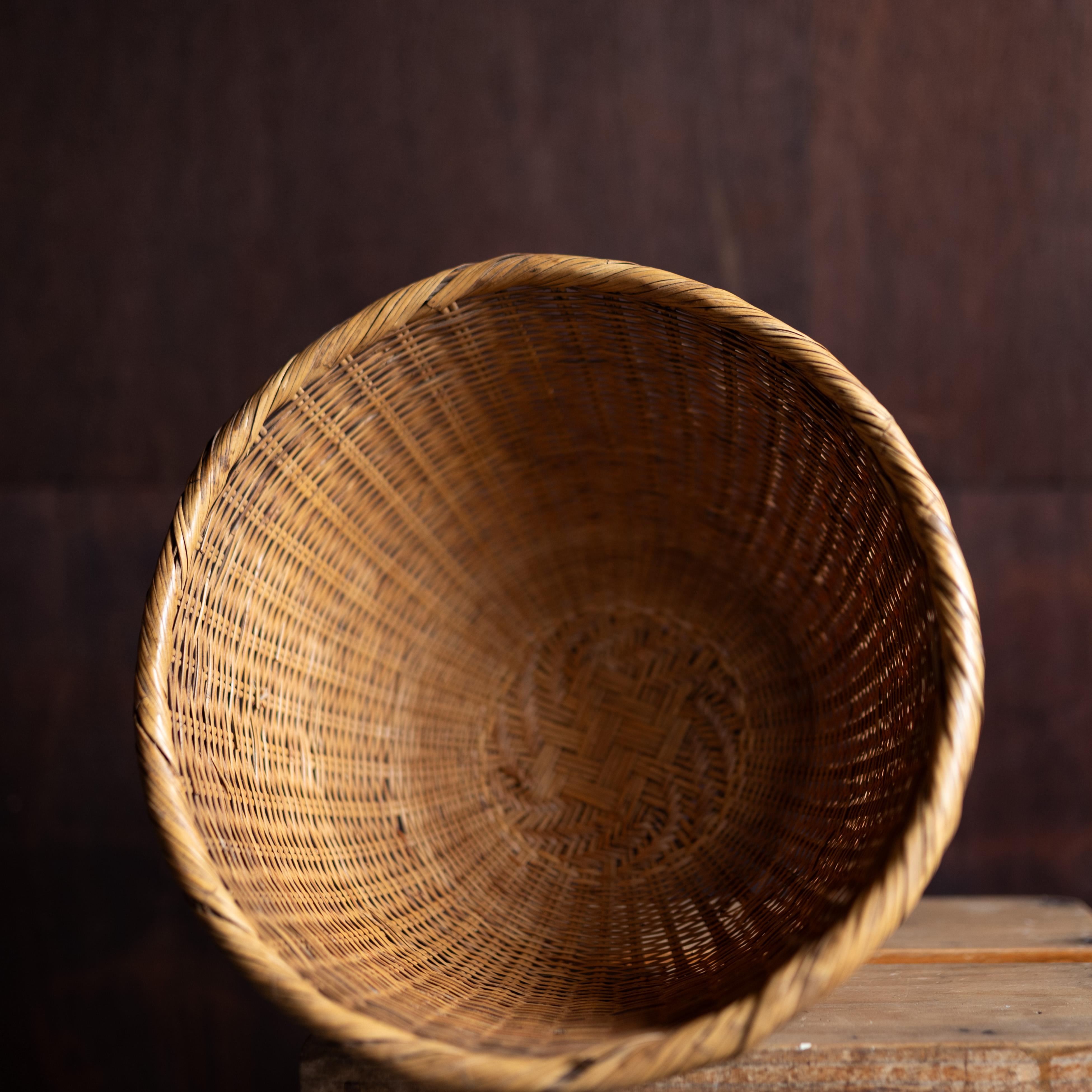 Japanese Handwoven Basket, Kago, Japan, 20th Century For Sale 2