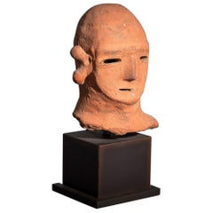 Testa di guerriero in terracotta giapponese Haniwa