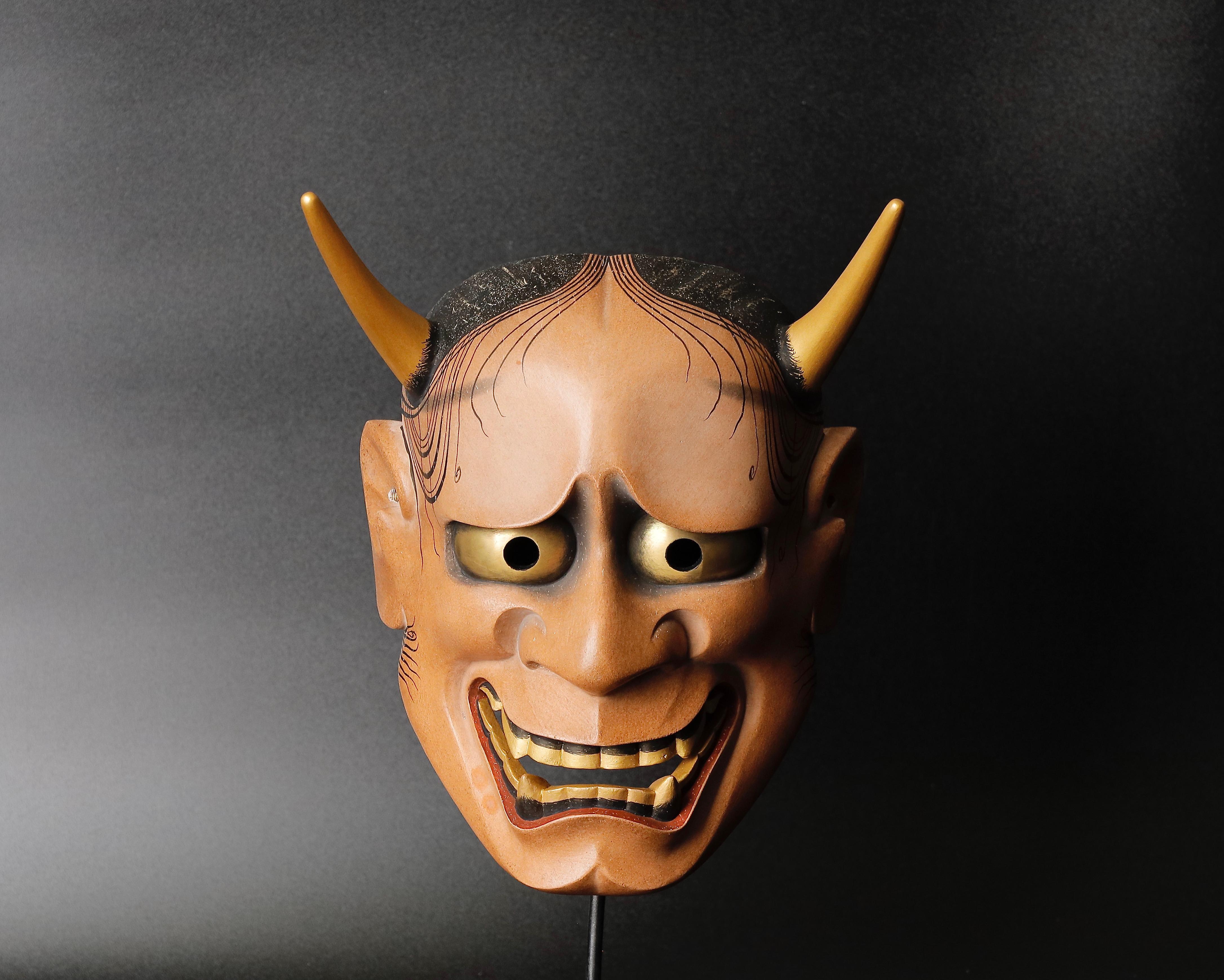 Japanese Hannya Mask of a Jealous Female Serpent-Demon Made by Tsuchida Etsuko 4