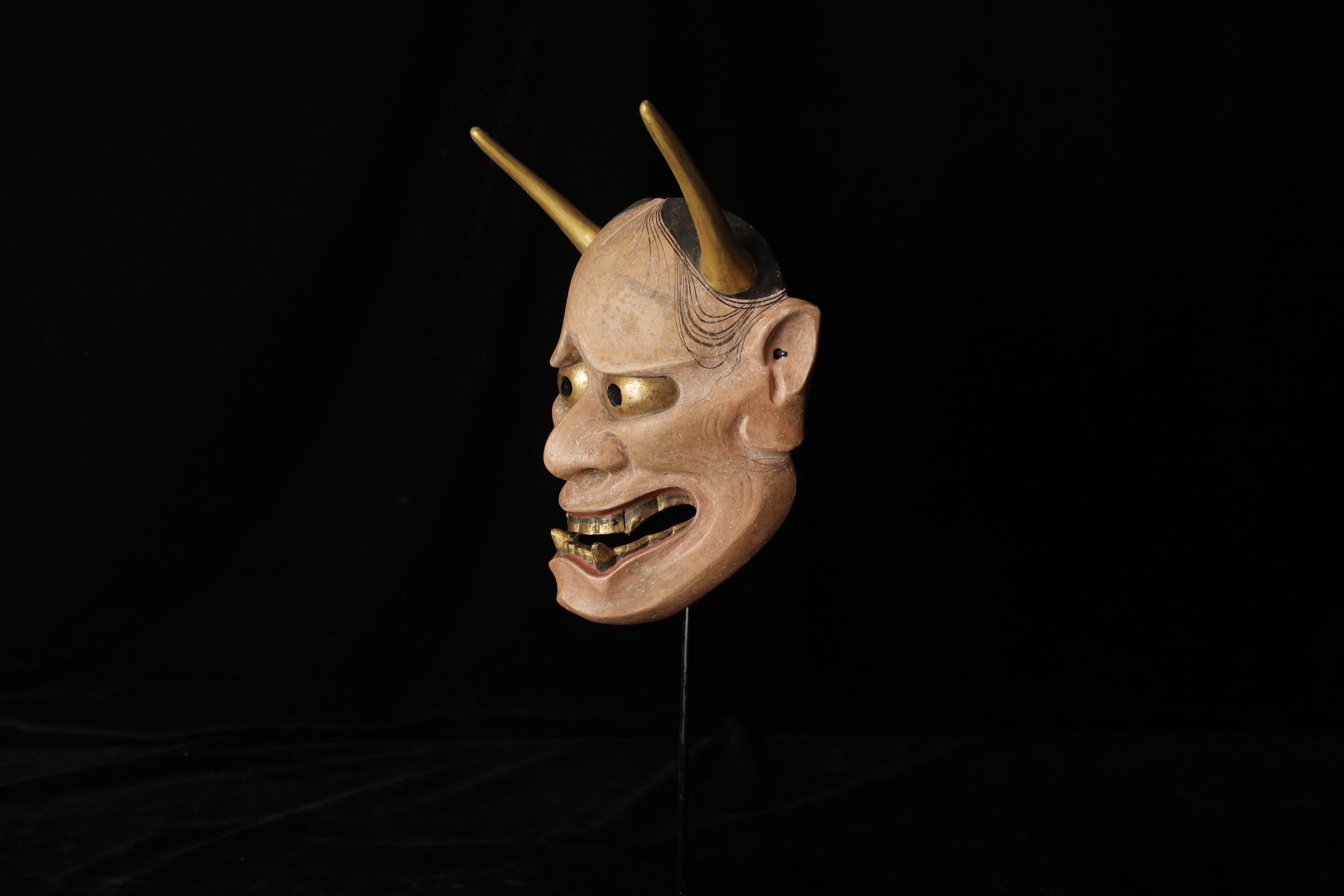 Maschera Noh giapponese Hannya (般若). Attribuito a Takada Fuki (高田 冨季, 1935-2008) in vendita 4