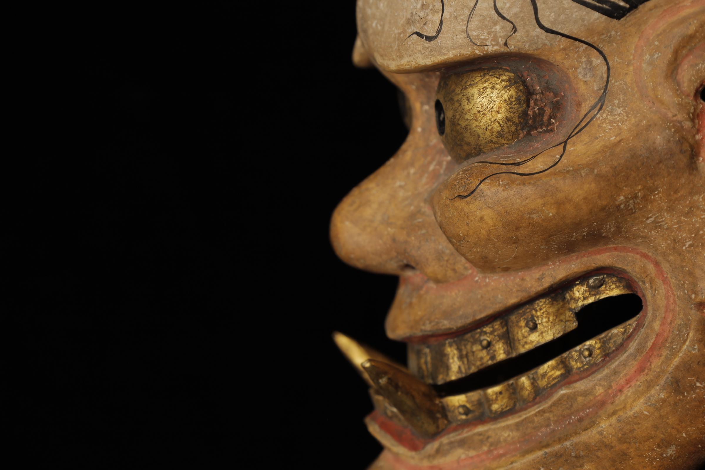 Legno Maschera Noh giapponese Hannya (般若). Attribuito a Takada Fuki (高田 冨季, 1935-2008) in vendita