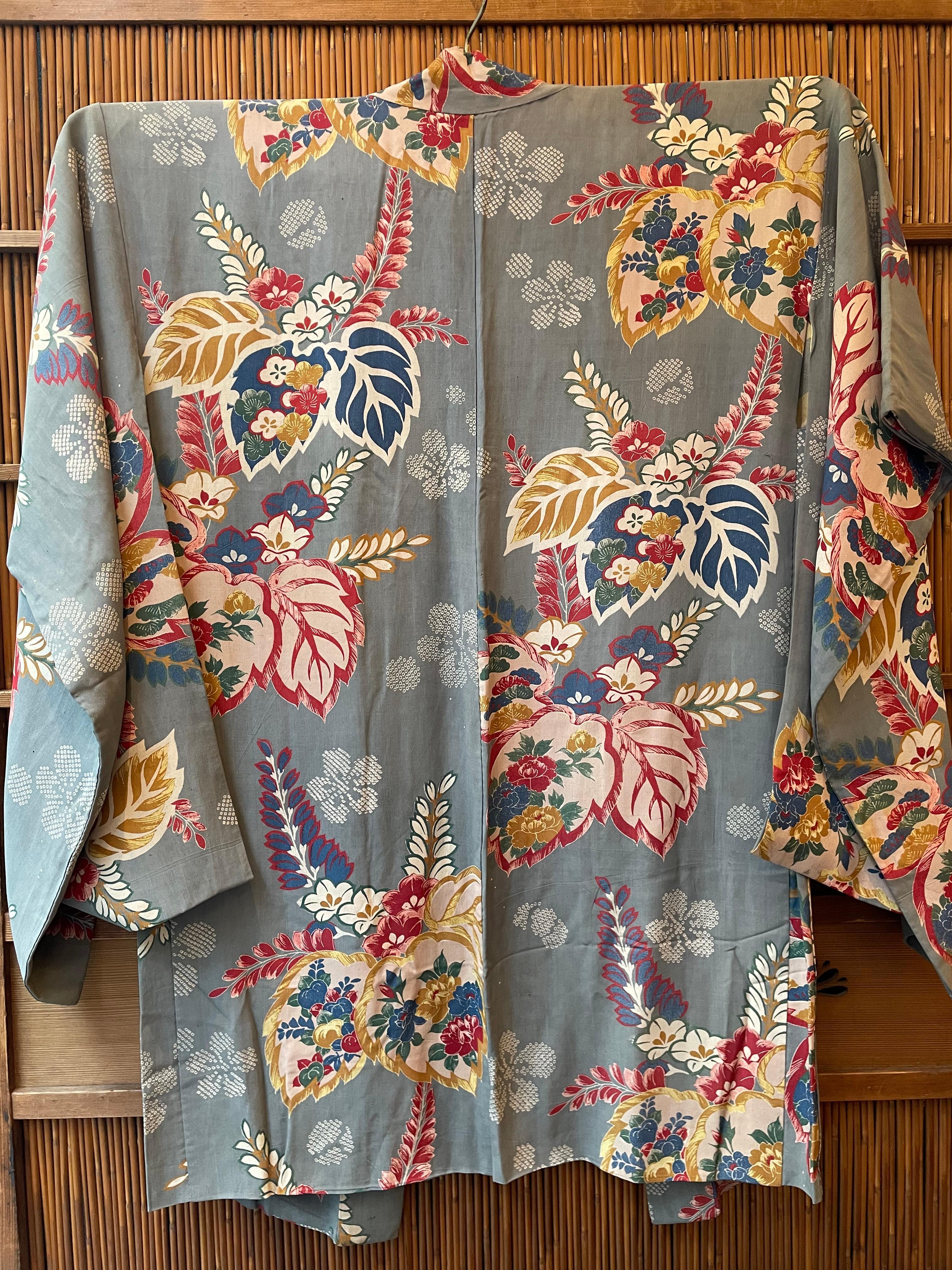 20th Century Japanese Haori for Women with Silk: Sky Blue, 1950s For Sale