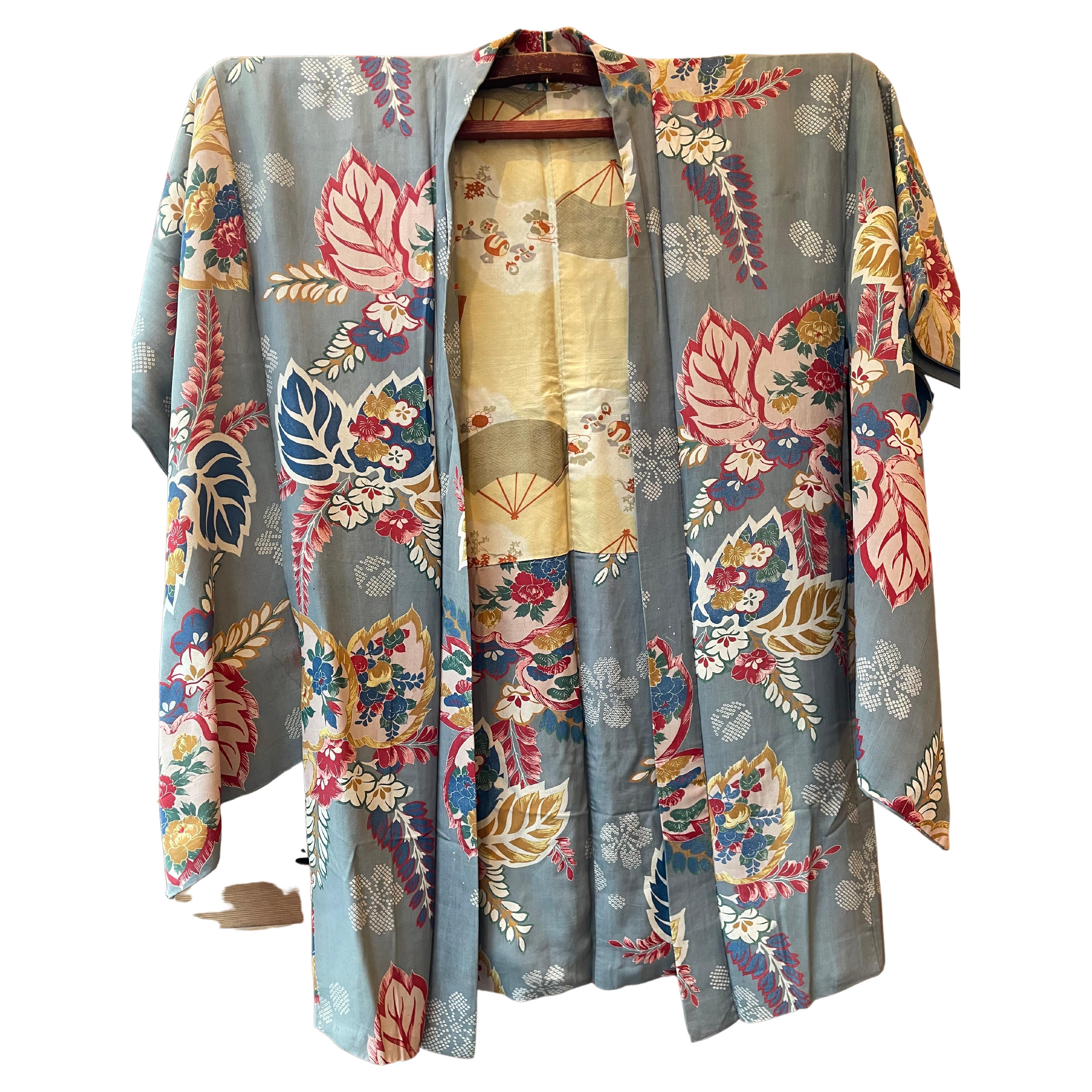 Haori japonais pour femmes avec soie : bleu ciel des années 1950
