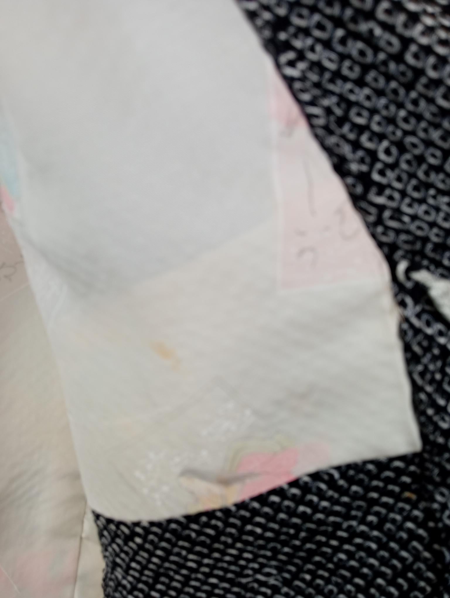 Abrigo japonés Haori Kimono para mujer con chirimen de seda años 50 siglo XX en venta