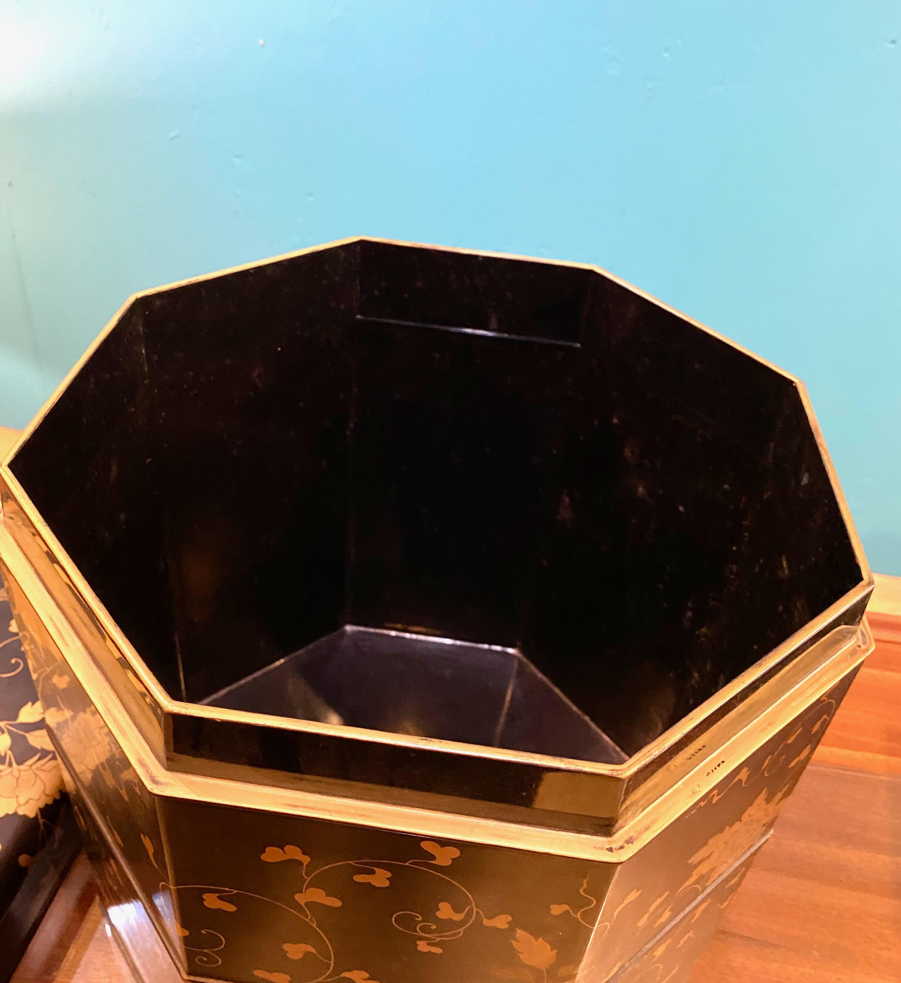 This is a good example of a Japanese Hokai box that was used to store shells for the traditional game of Kia-awase. The box dates to the later part of the 20th century. The lacquer box is adorned with makie. The cover features refined makie