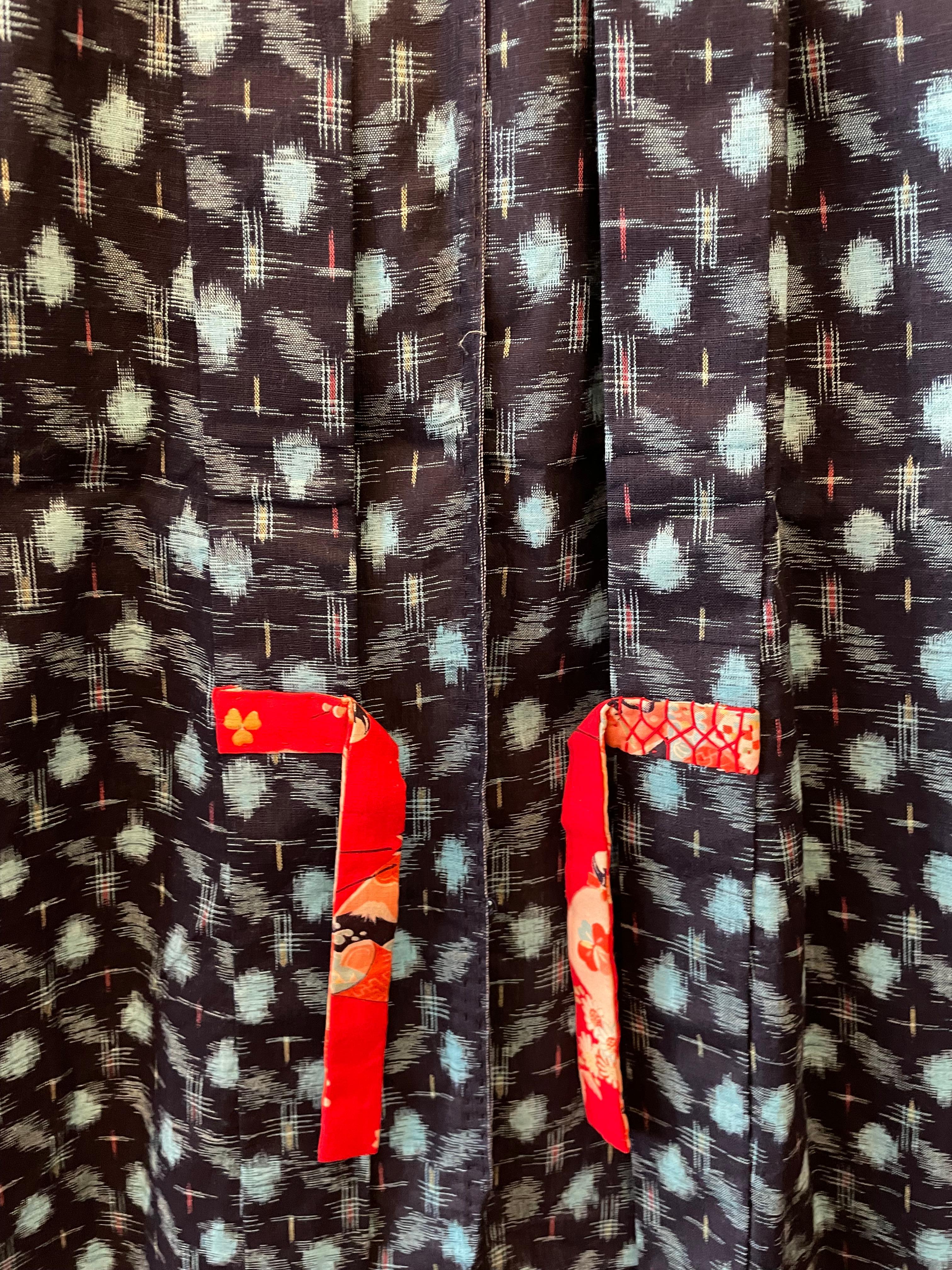 Veste Kasuri japonaise Ikat paysanne en coton avec ceintures, années 1970 en vente 4
