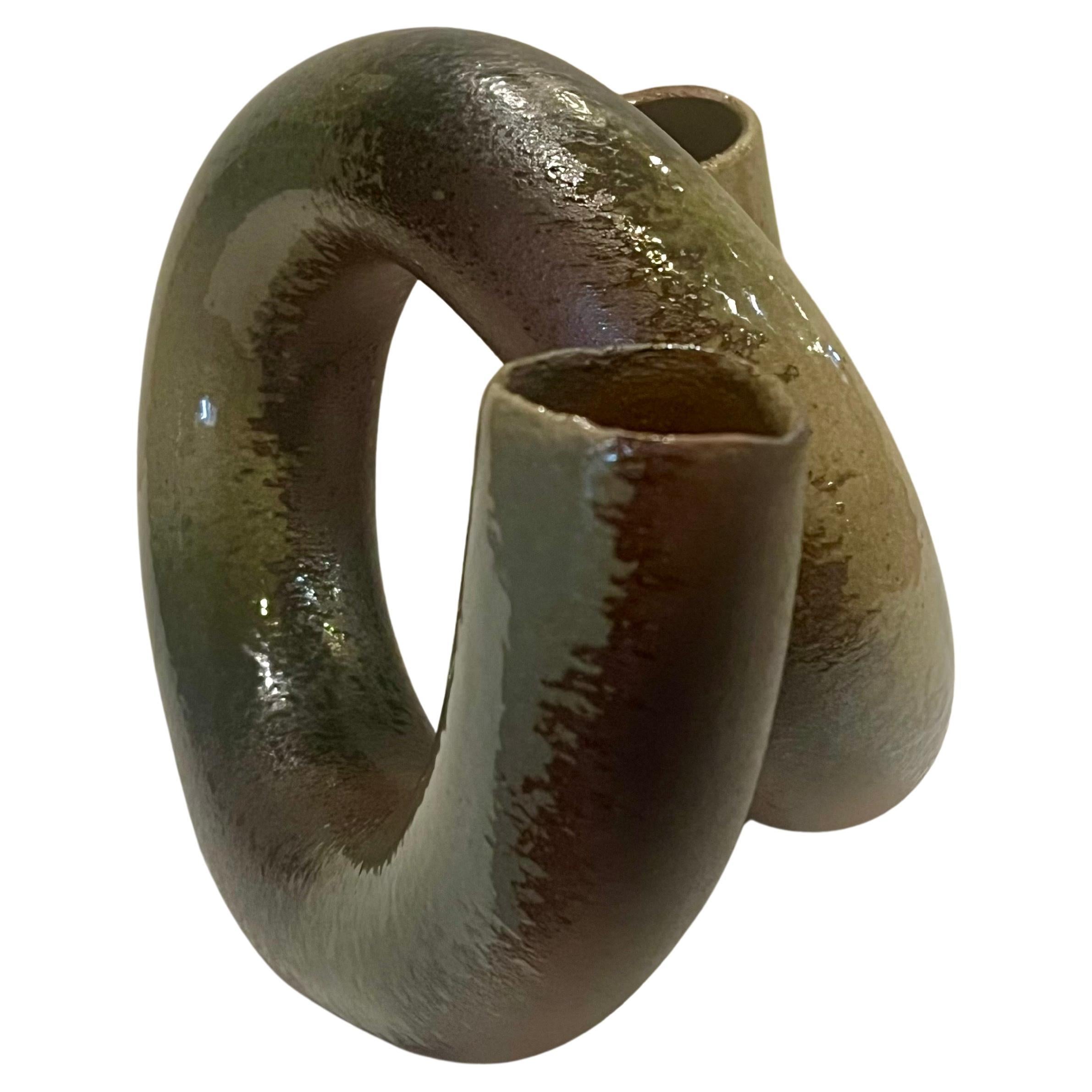 Mid-Century Modern Japanese Ikebana Double Head Ceramic Spring Sculptural Vase For Sale