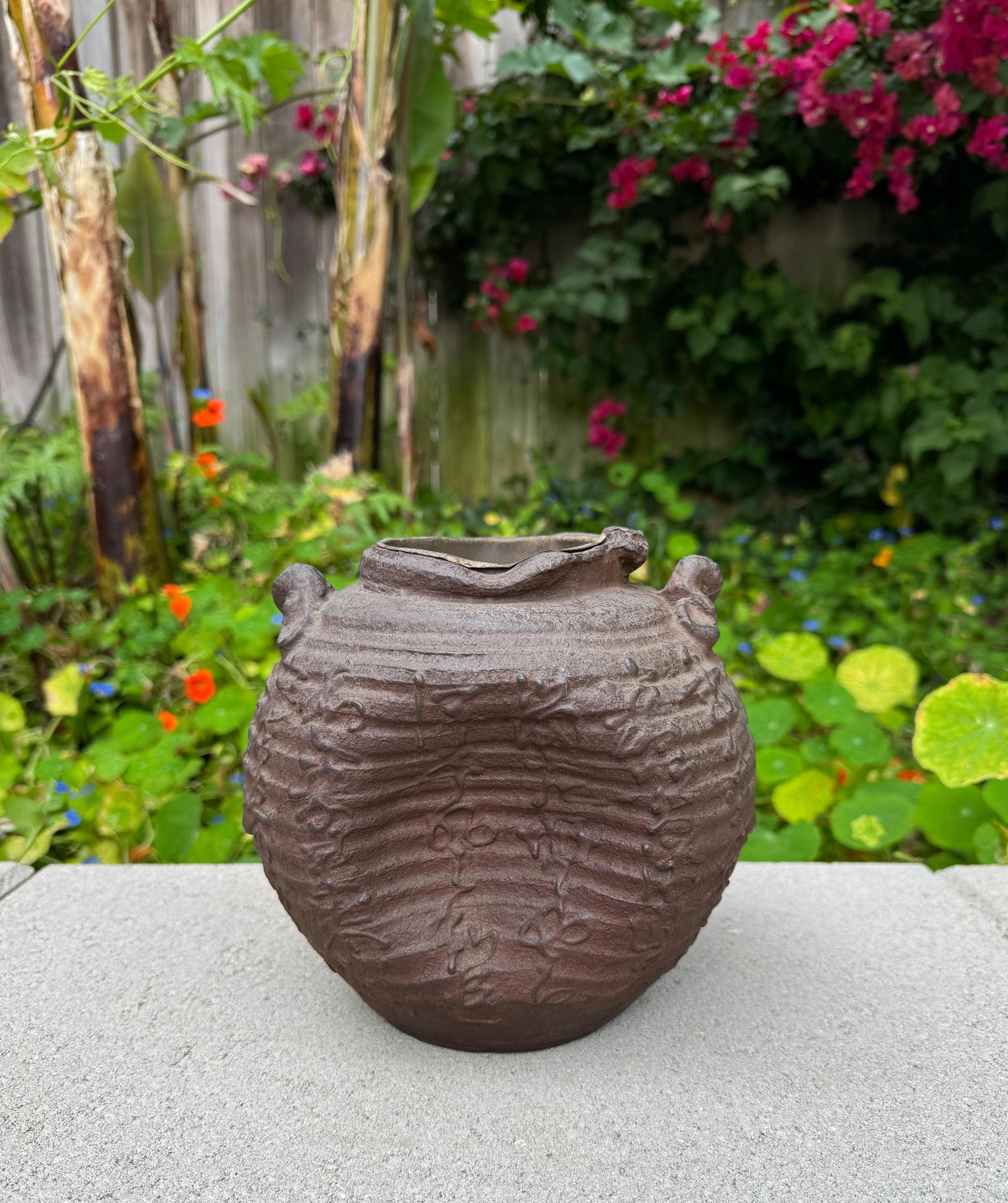 Vaso giapponese Ikebana in ferro, Giappone, XX secolo in vendita 4
