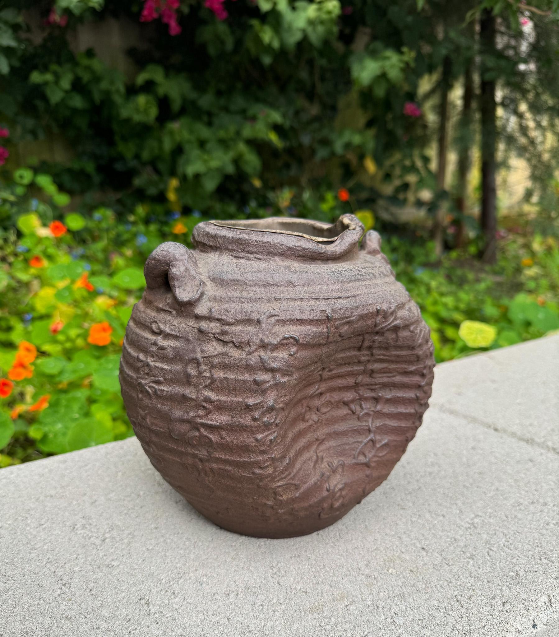 Vaso giapponese Ikebana in ferro, Giappone, XX secolo in vendita 7
