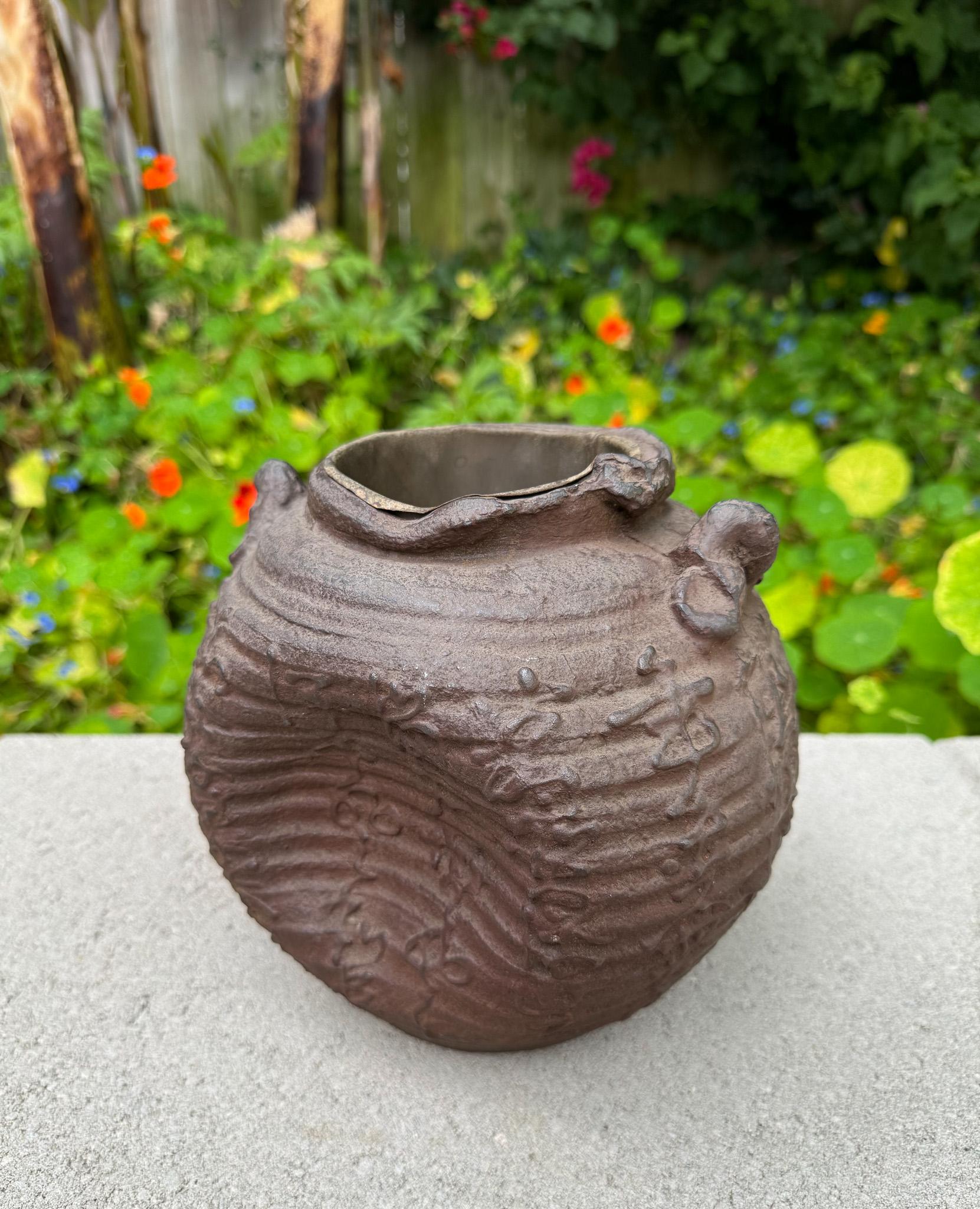 Vaso giapponese Ikebana in ferro, Giappone, XX secolo in vendita 12