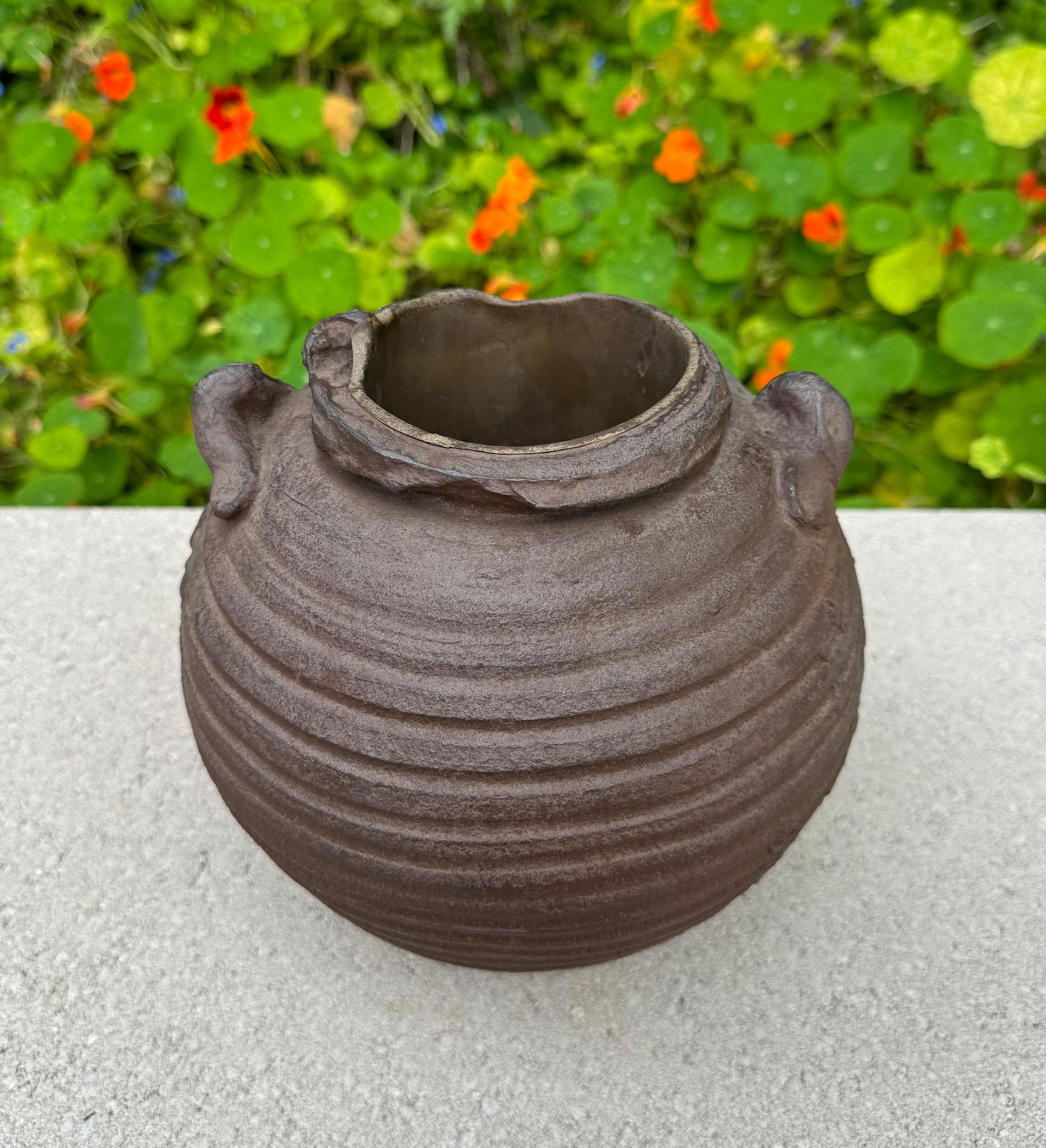 Vaso giapponese Ikebana in ferro, Giappone, XX secolo in vendita 2