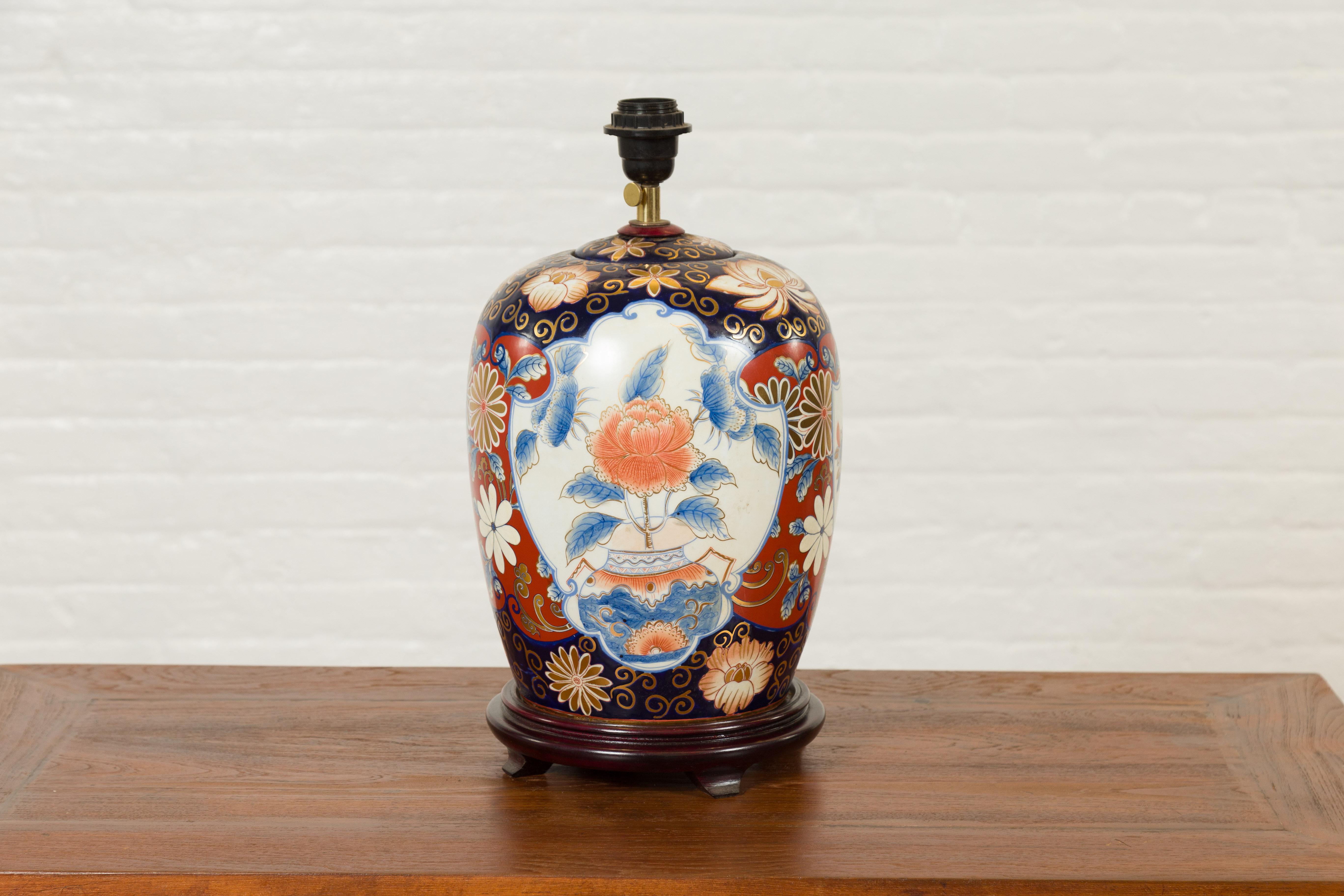 Japanese Imari 20th Century Ceramic Table Lamp with Blue, Red and Gilt Decor 2