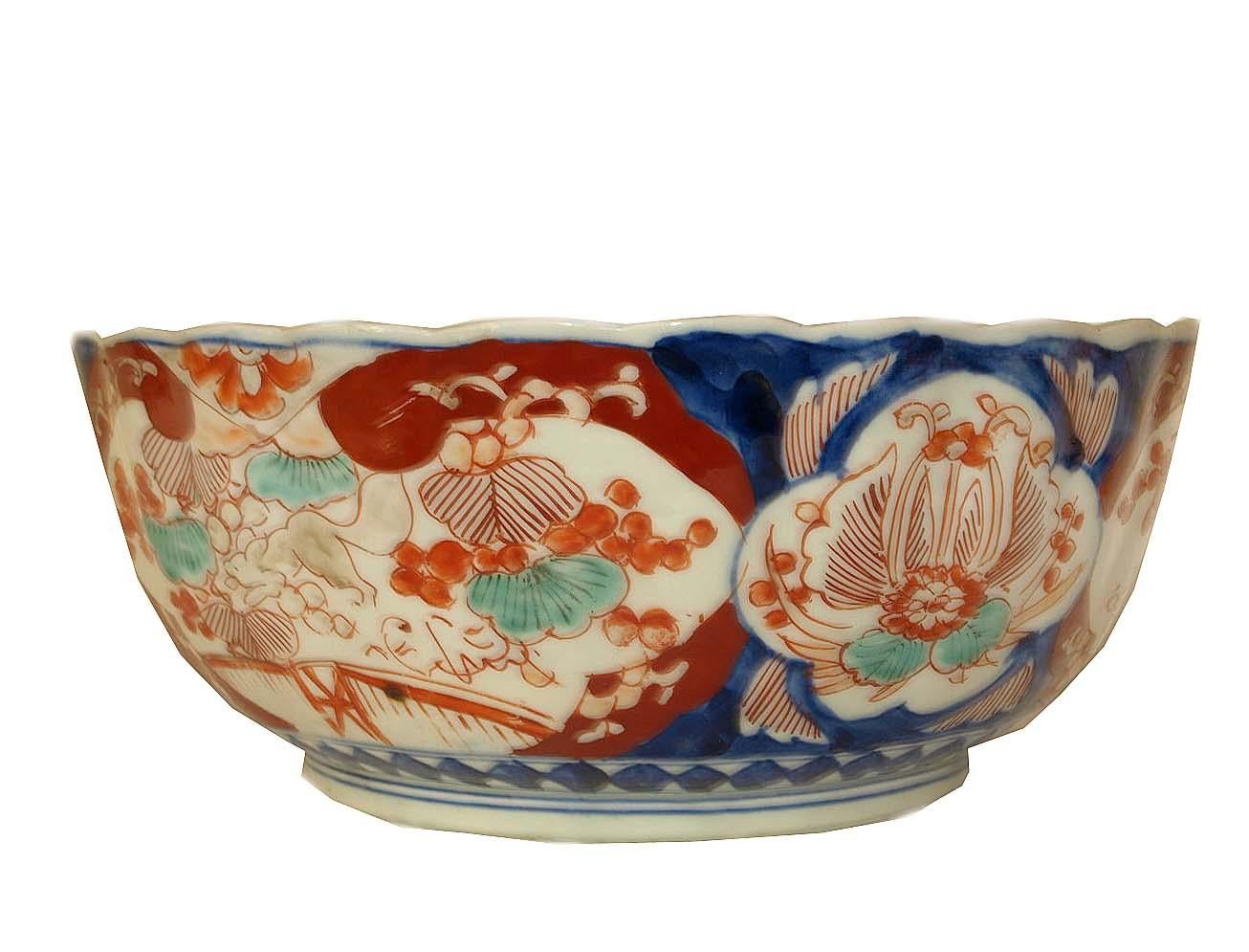 Mid-19th Century Japanese Imari Bowl