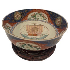 Antique Japanese Imari Bowl on Wood Stand, 19th Century