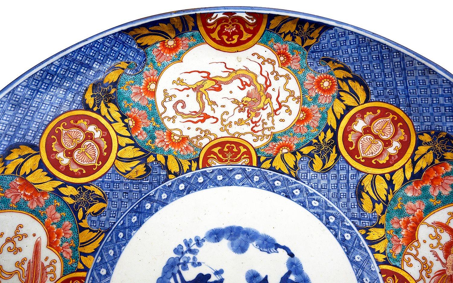 Cargador Imari japonés, circa 1890. 57 cm de diámetro Japonés en venta