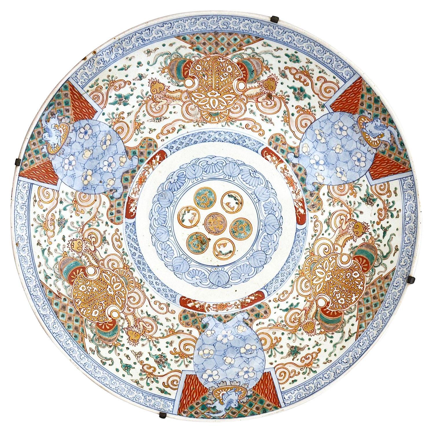 Chargeur japonais Imari, période Meiji.