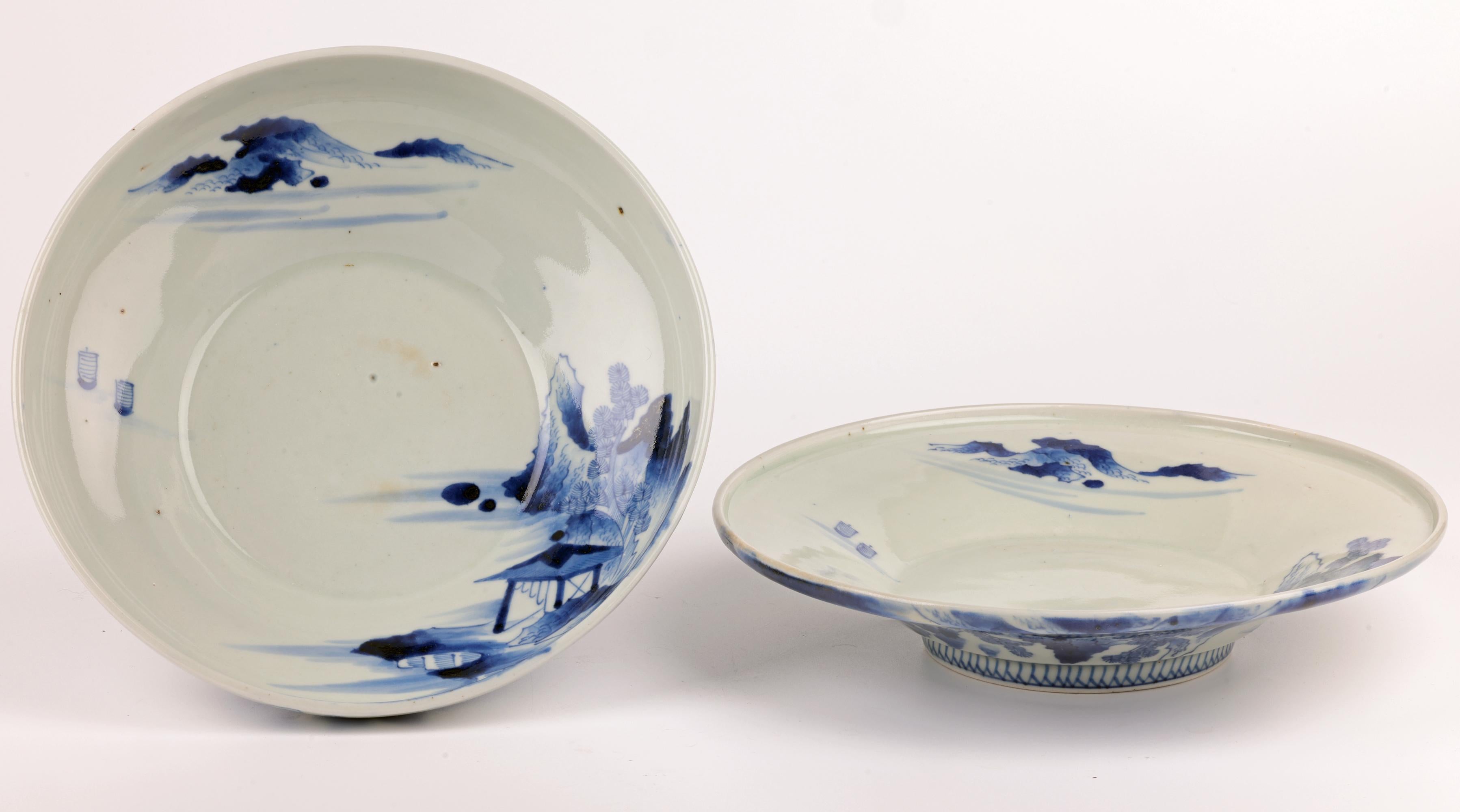 Plat à riz et couvercle en porcelaine bleue et blanche Imari Porcelain de la période Edo au Japon en vente 6