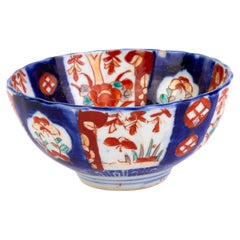 Japanese Imari Fine Hand-Painted Porcelain Bowl Meiji 19th Century