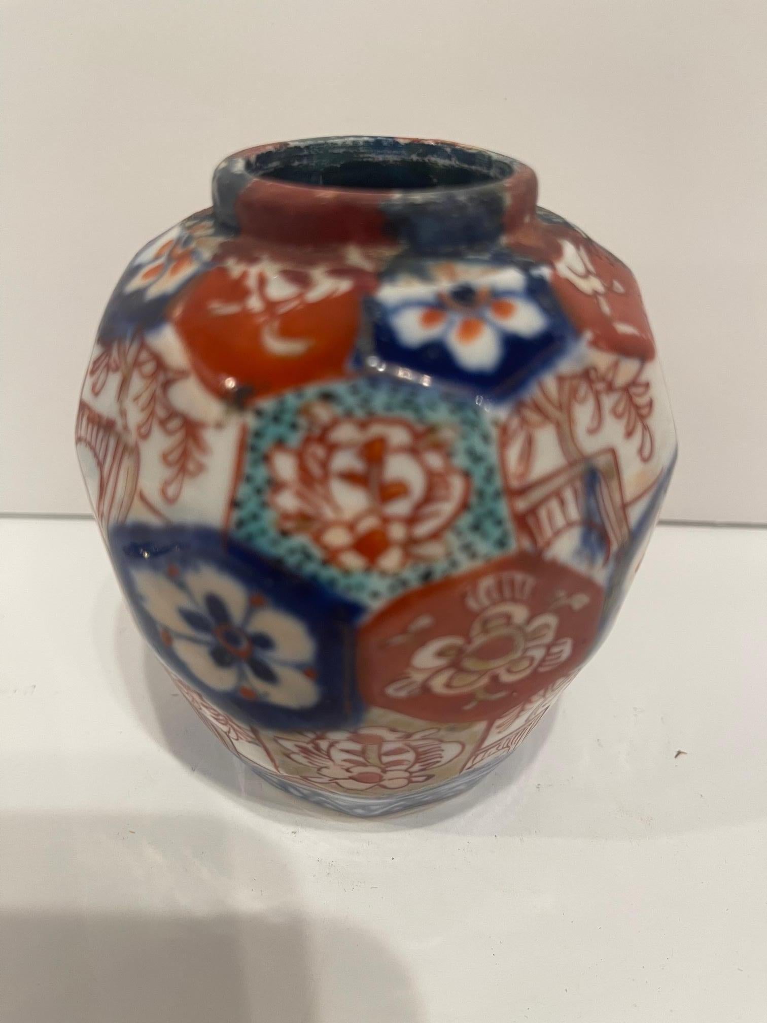 Japanese Imari Flat Paneled Vase with a Brass Top, 19th Century For Sale 3