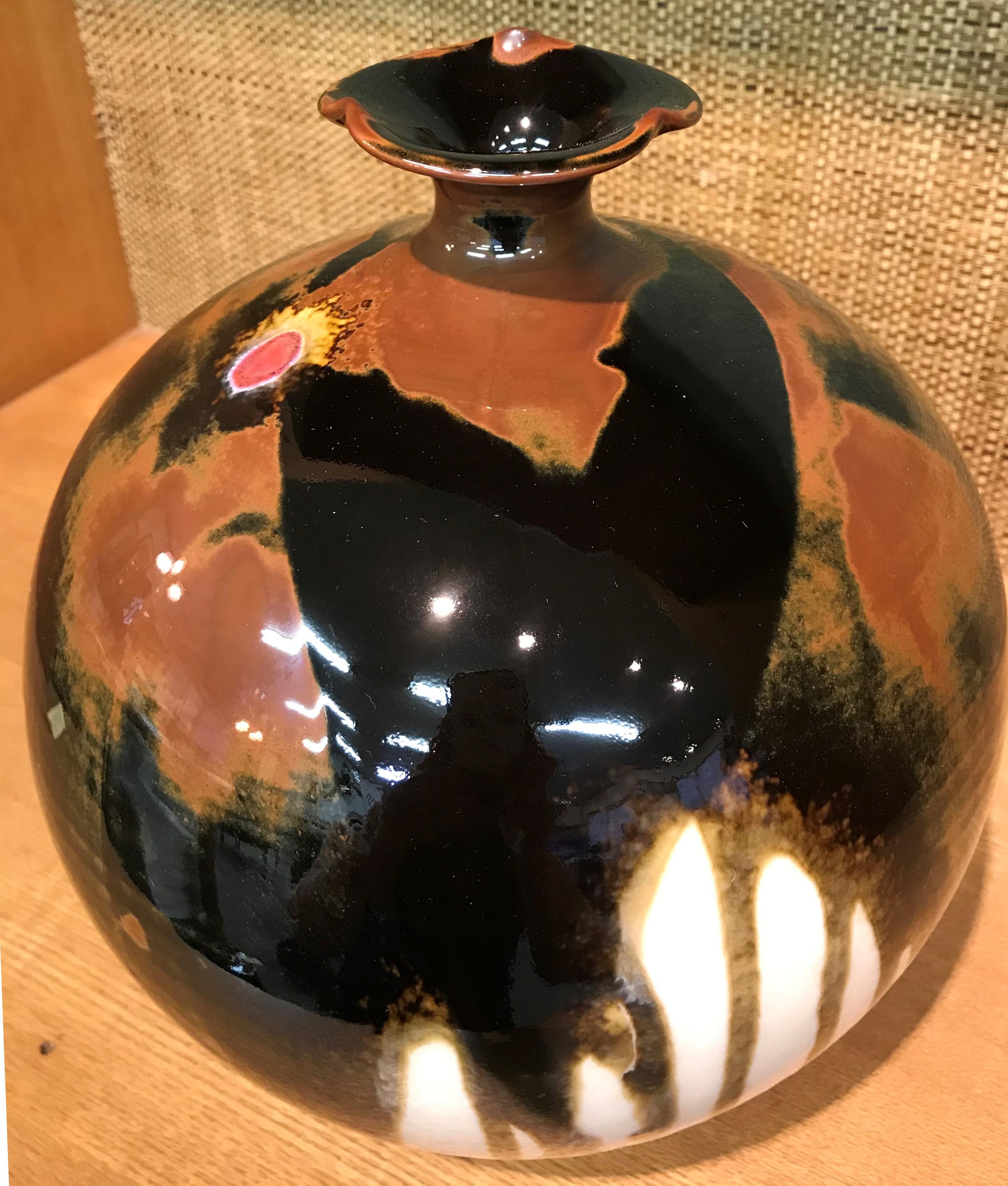 Japanese Imari Hand-Glazed Black Blue Red Porcelain Vase by Contemporary Artist 5