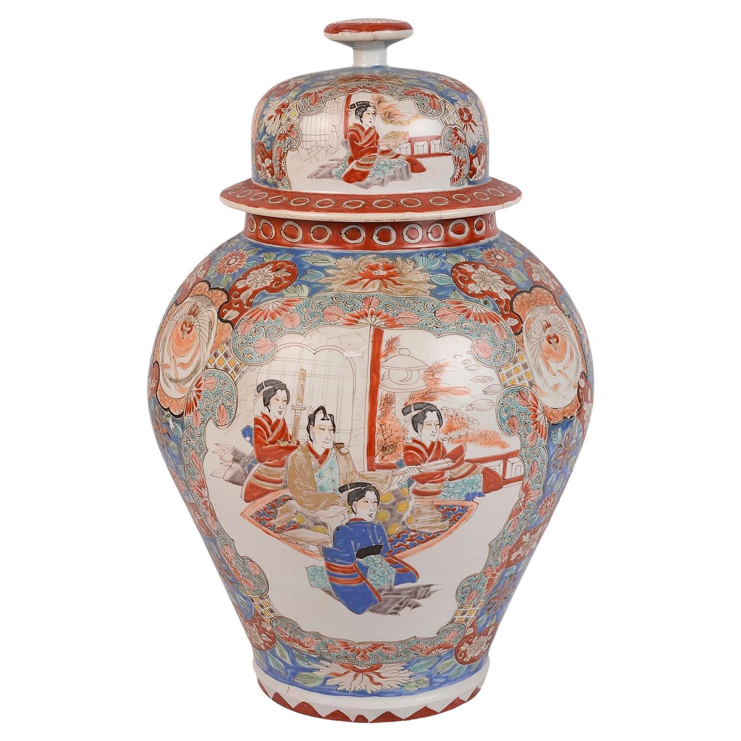 Japanese Imari Lidded Vase, circa 1890 For Sale