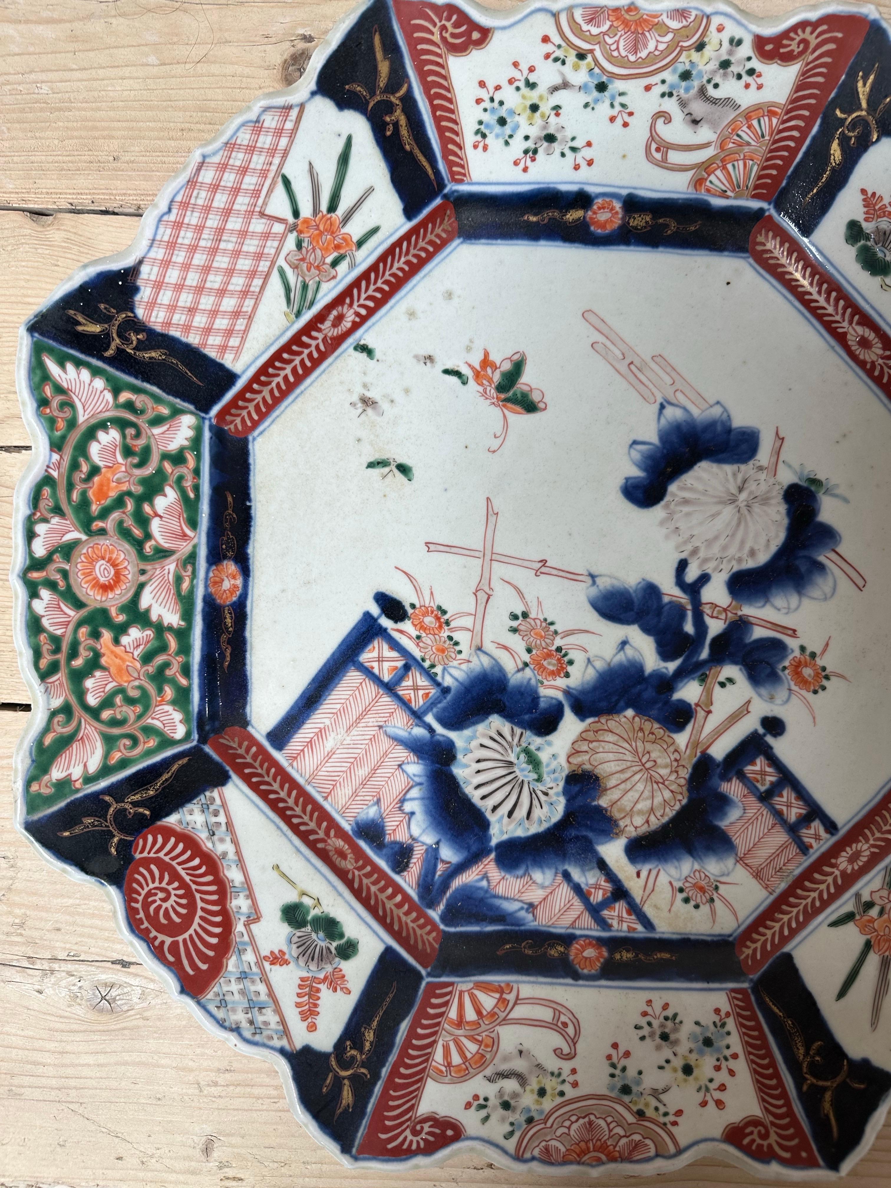Japanese Imari Octagonal Plate, Hand-Painted Porcelain, Meiji Era For Sale 9