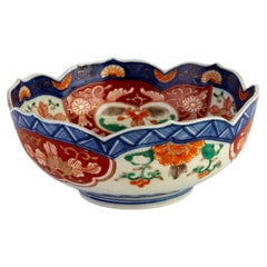 Japanese Imari Porcelain Bowl 19th Century Meiji
