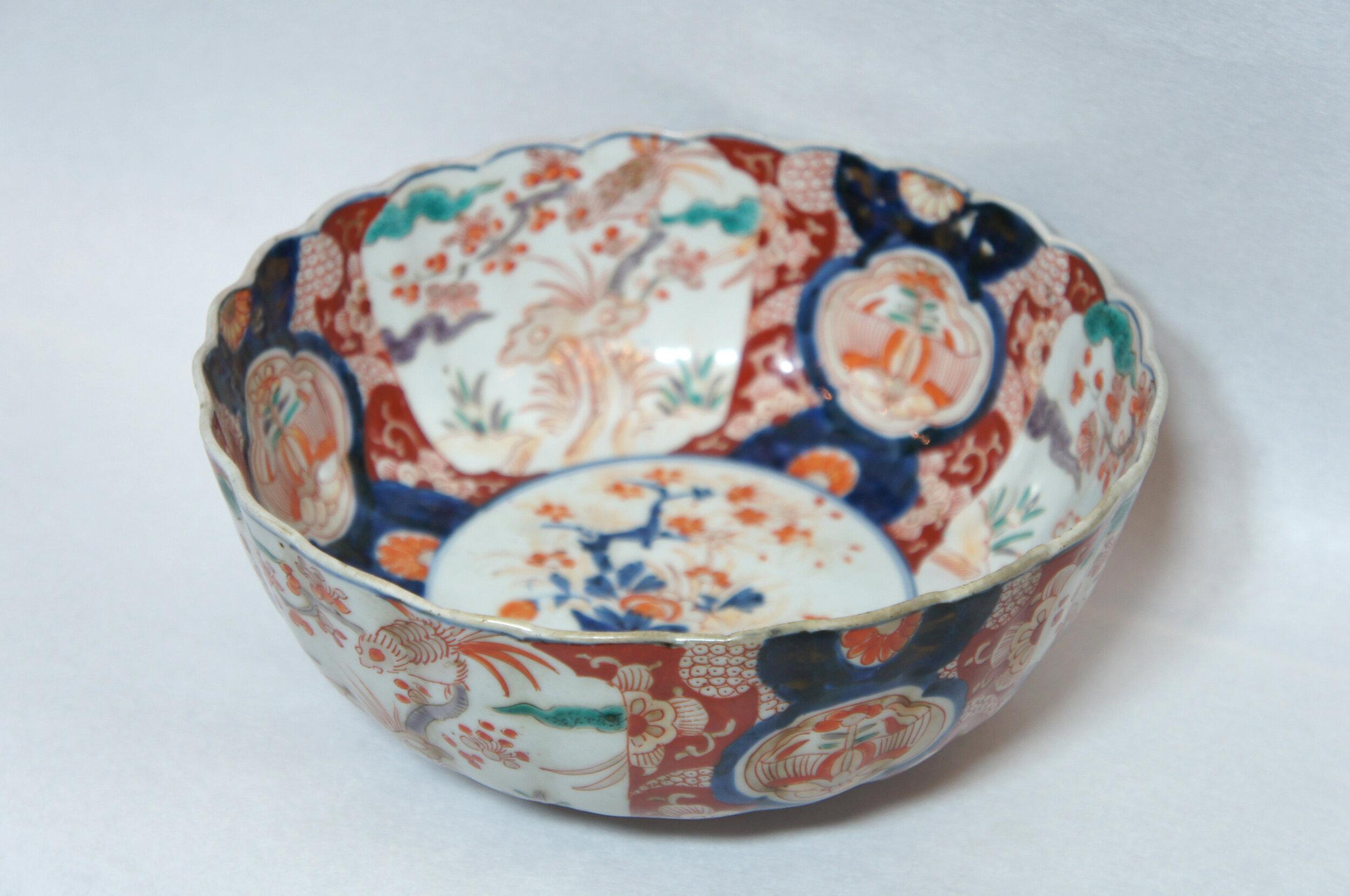 Japanische Imari Porcelain Schale Meiji 1900s im Zustand „Gut“ im Angebot in Paris, FR